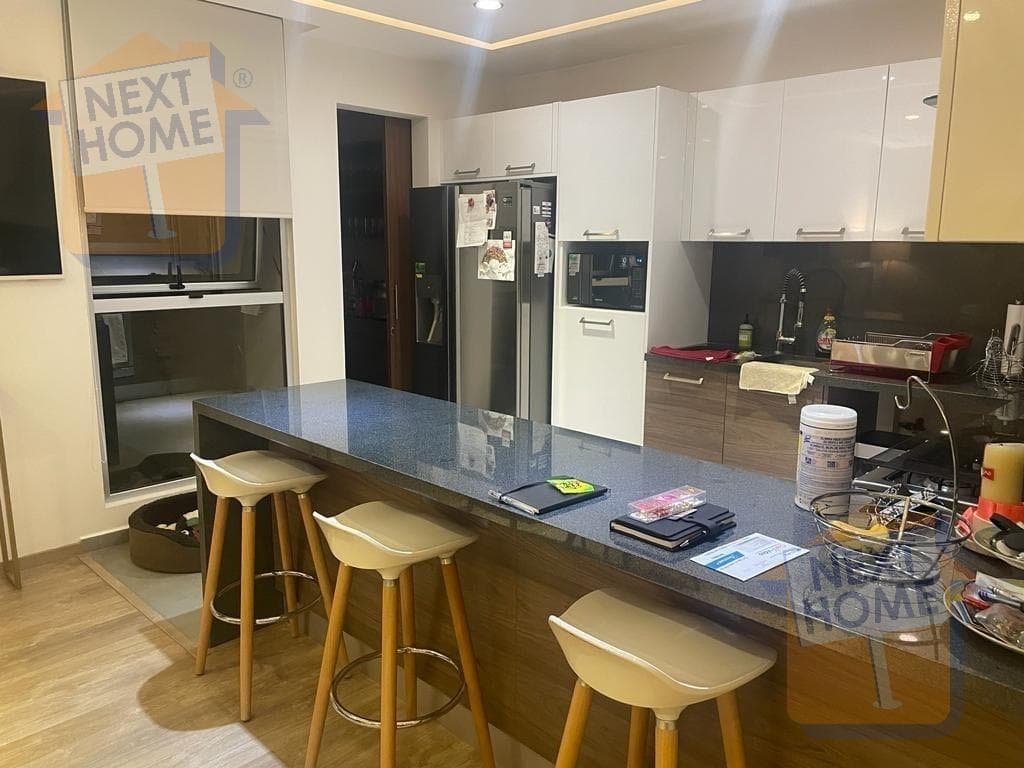 HOUSE IN A CONDOMINIUM FOR SALE in CONTADERO