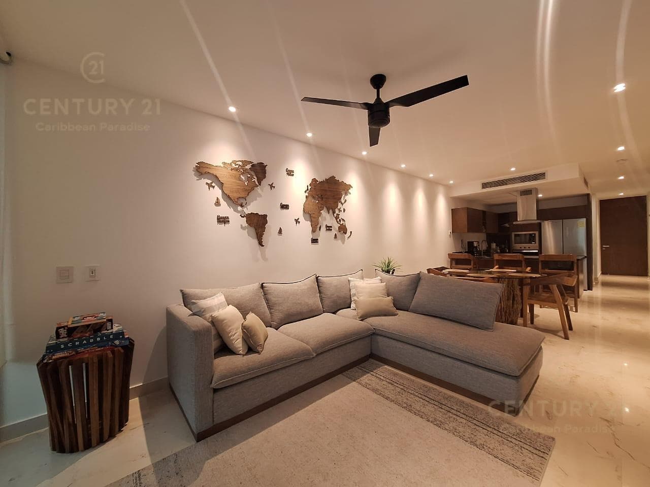 For Rent: Ground-floor apartment with 2 bedrooms and 2.5 bathrooms, including a private Jacuzzi, in the luxurious MARILA Condominium P4261