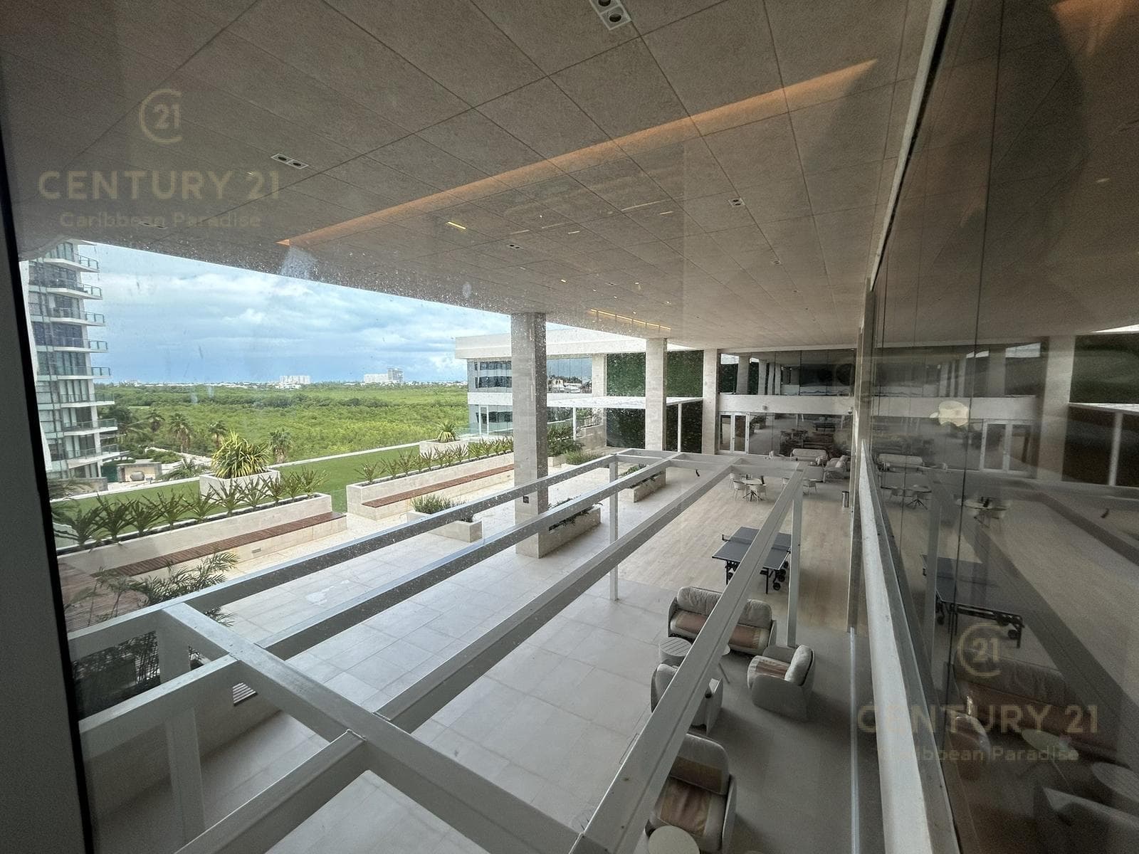 Commercial Office for Rent in Puerto Cancún | With Panoramic Views | C3902