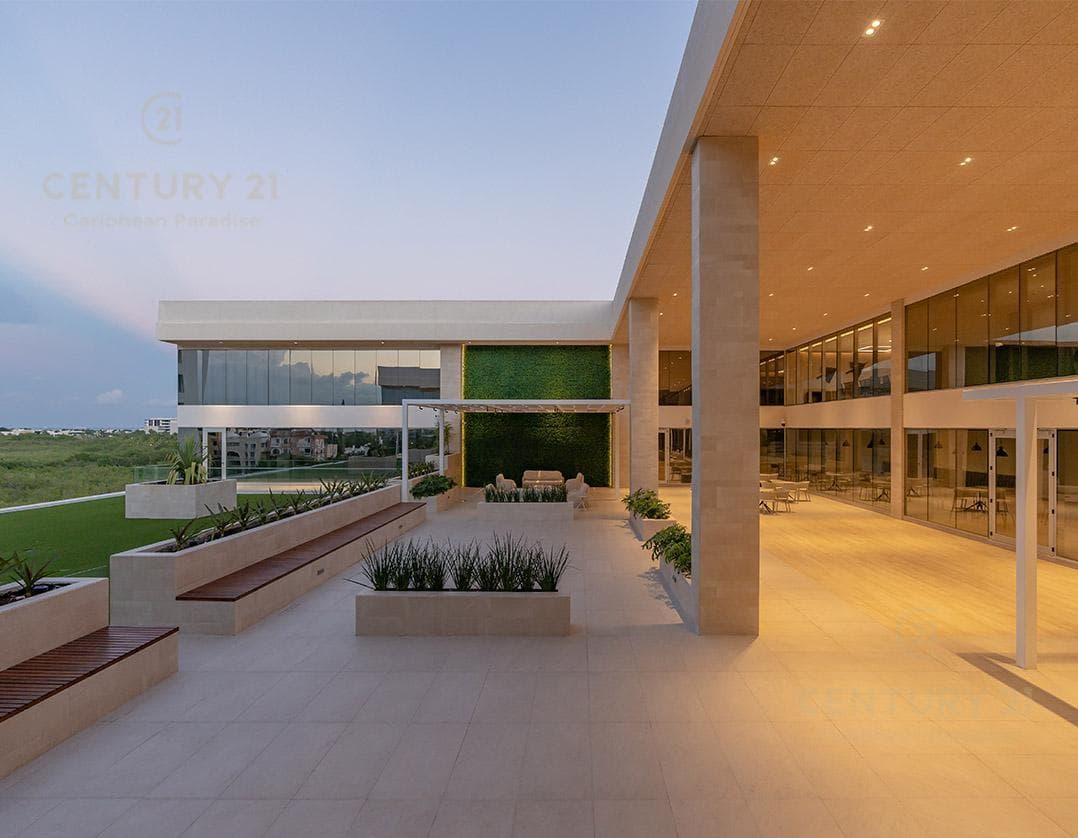 Commercial Office for Rent in Puerto Cancún | With Panoramic Views | C3902