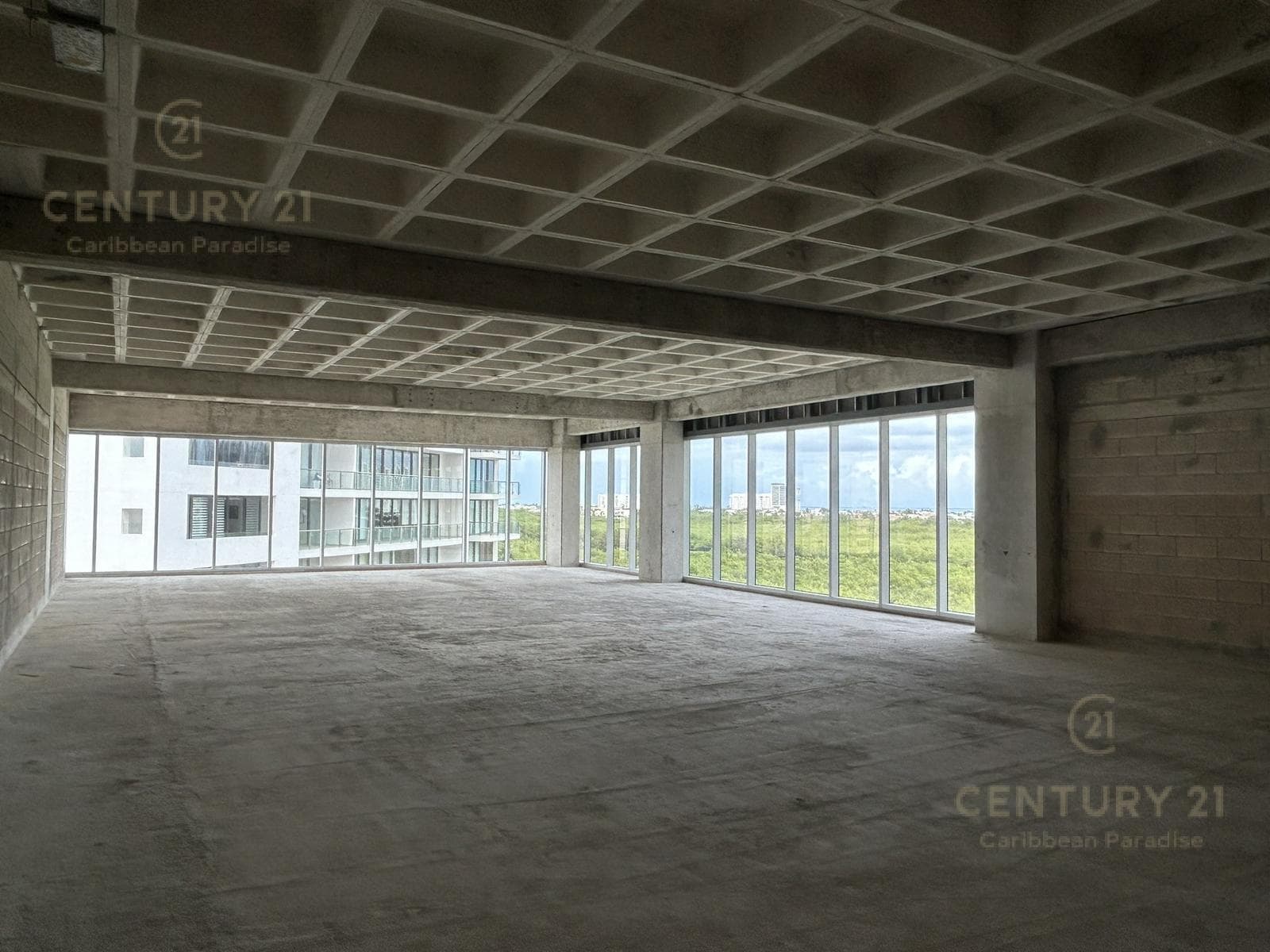 Commercial Office for Rent in Puerto Cancún | With Panoramic Views | C3902