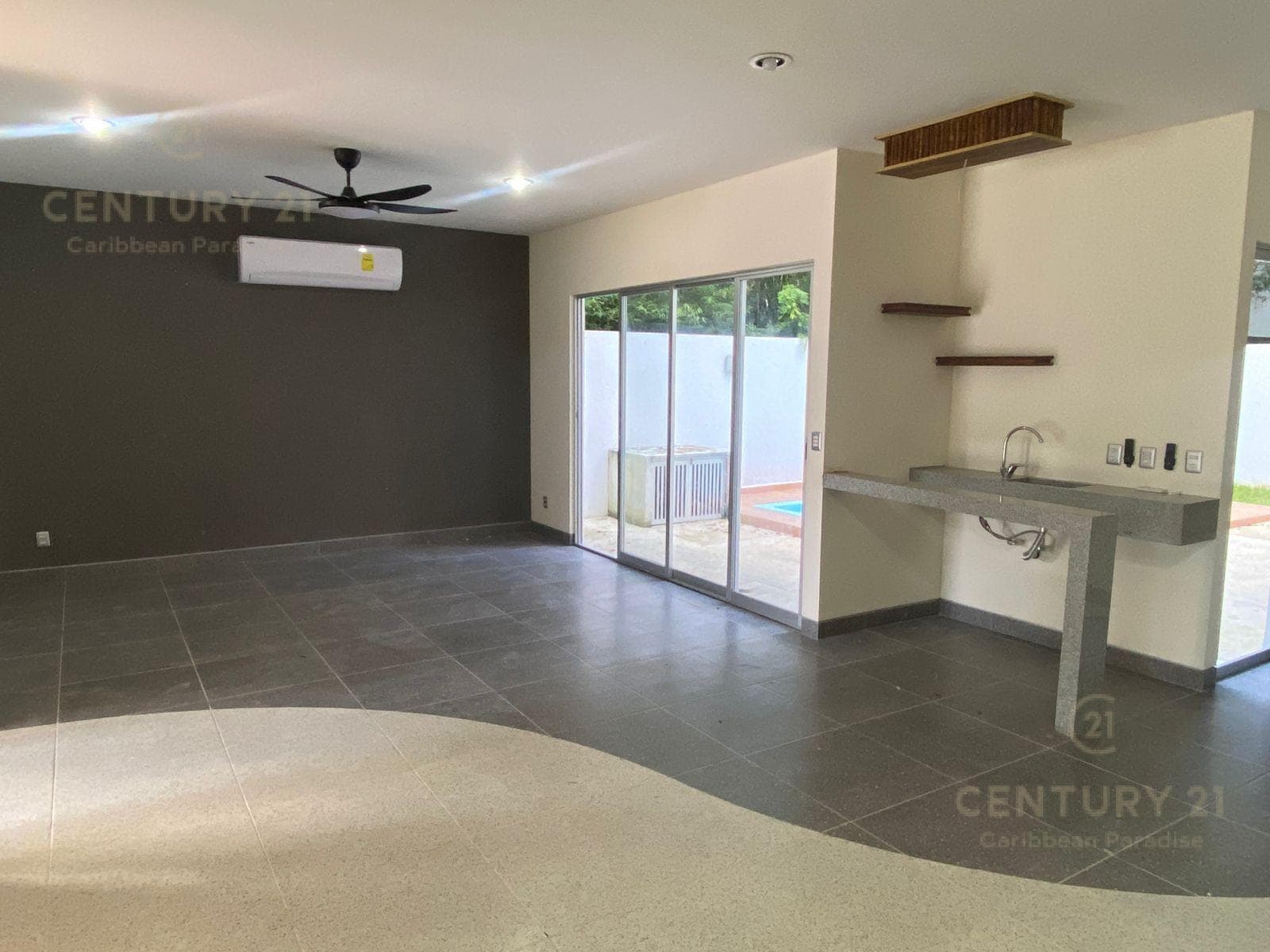 5-Bedroom House for Sale in Senderos de Mayakoba, Playa del Carmen | With Private Pool | C3906