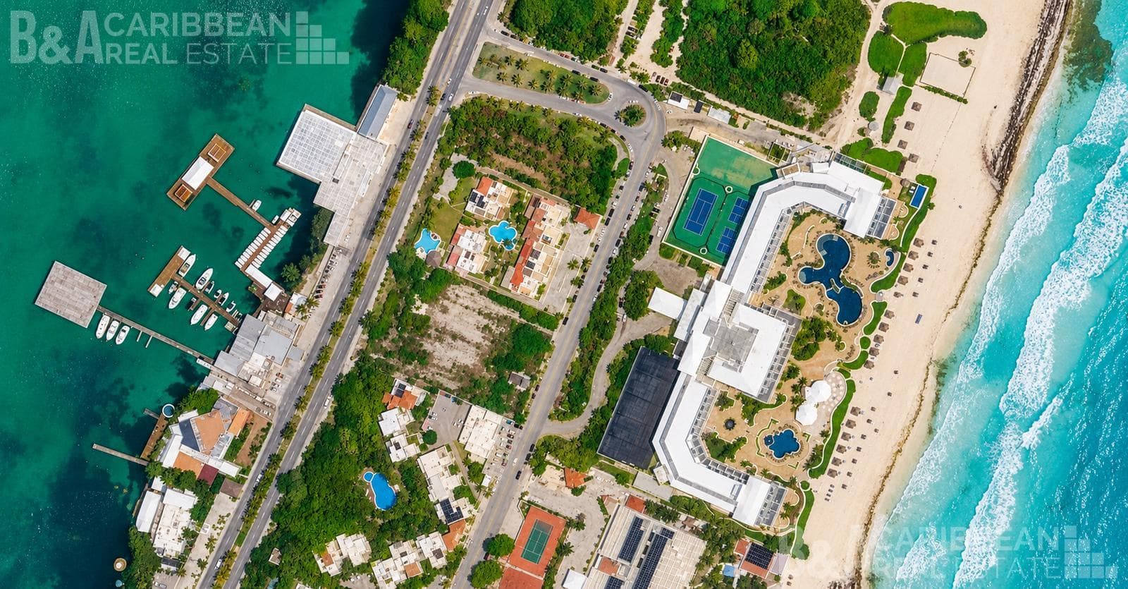Casa en venta y renta | 2 recámaras 1 Lockoff | Amueblada | Zona Hotelera Cancún | 500 m de playa