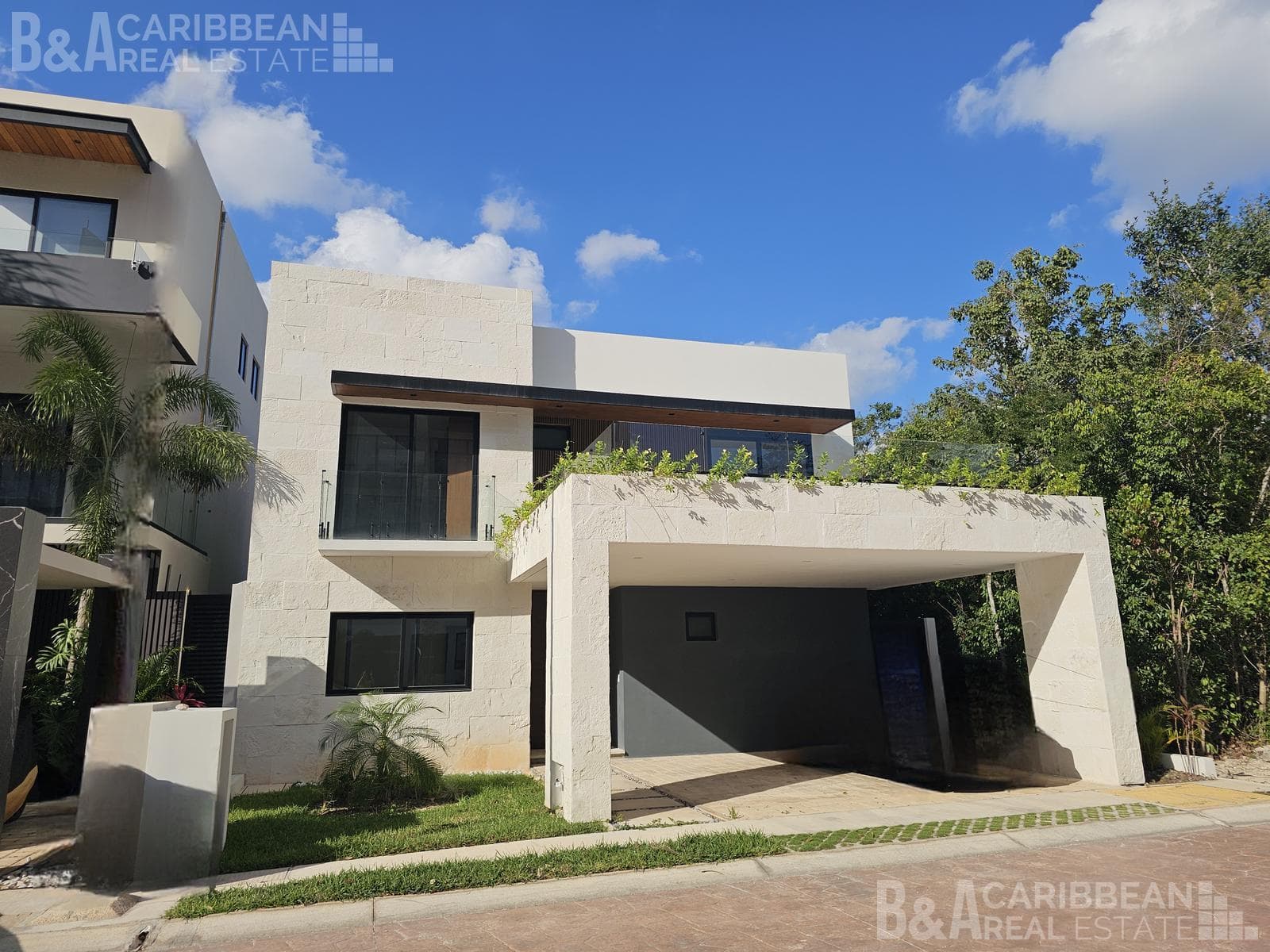 House for Sale and Rent with a Bedroom on the Ground Floor - Vía Cumbres