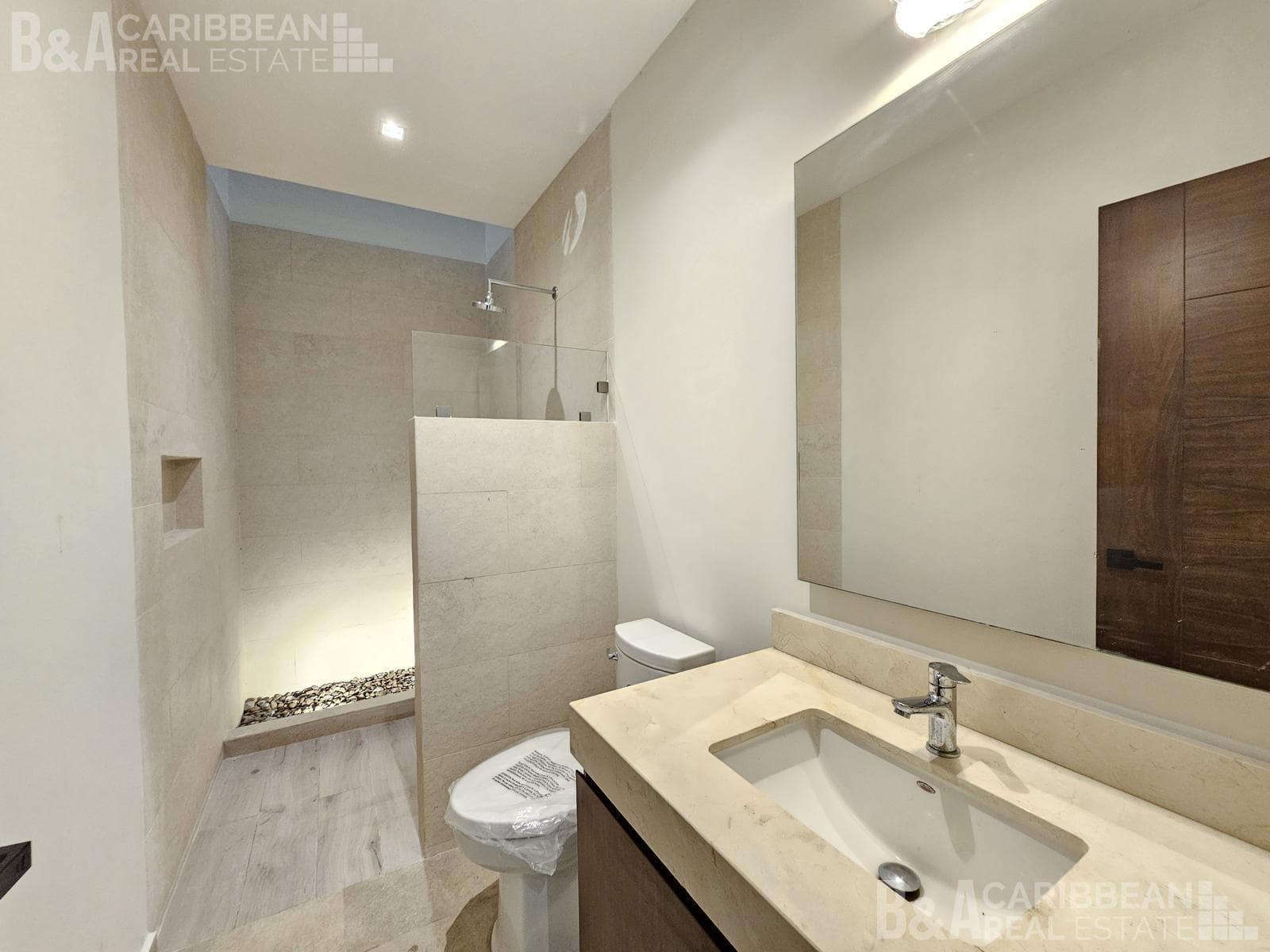 House for Sale and Rent with a Bedroom on the Ground Floor - Vía Cumbres