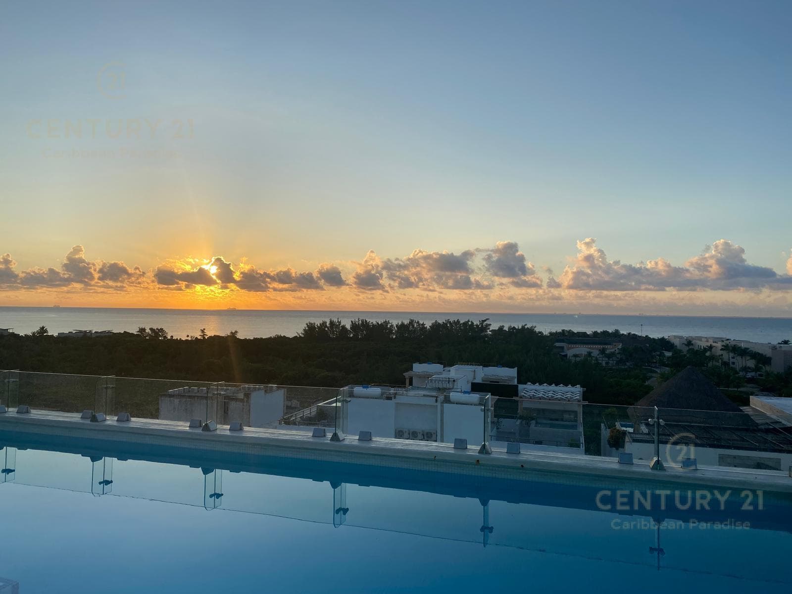 1-Bedroom Apartment for Sale DK Exclusive | Just Steps from Coco Beach and 5th Avenue | P4272