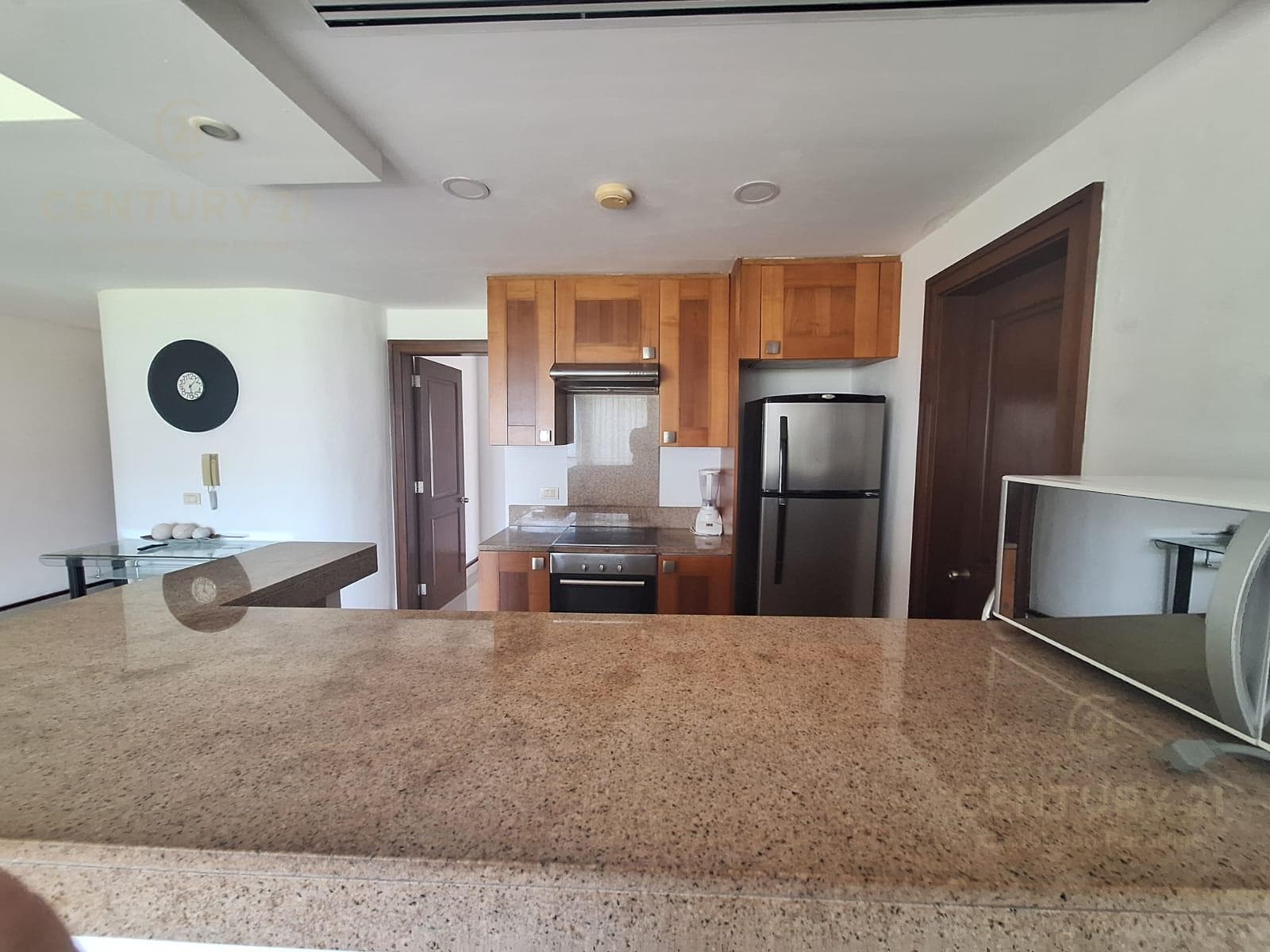 FOR SALE: Exclusive 1-Bedroom Apartment in Downtown Playa del Carmen: Space and Elegance in 103 m² P4267