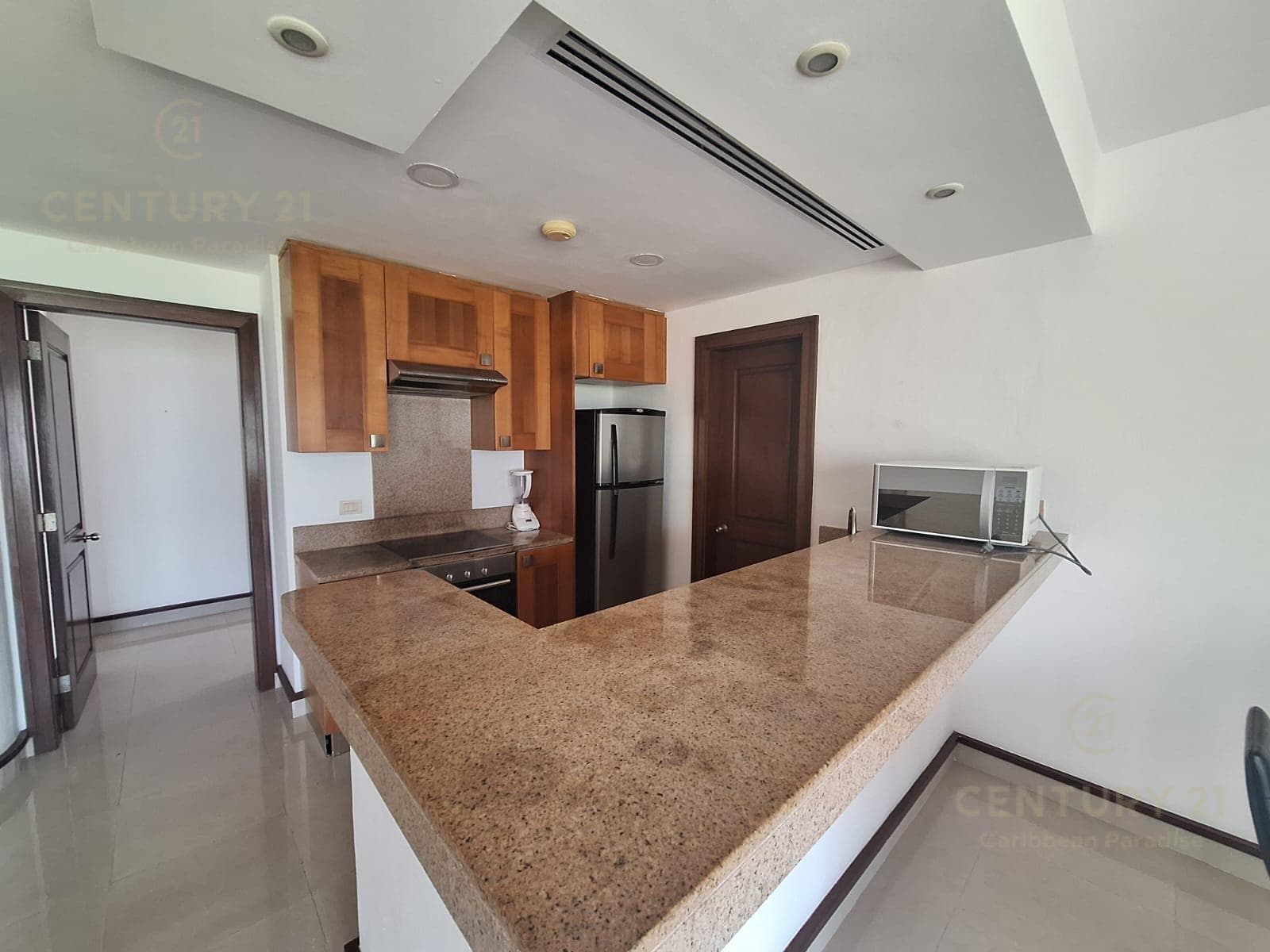 FOR SALE: Exclusive 1-Bedroom Apartment in Downtown Playa del Carmen: Space and Elegance in 103 m² P4267