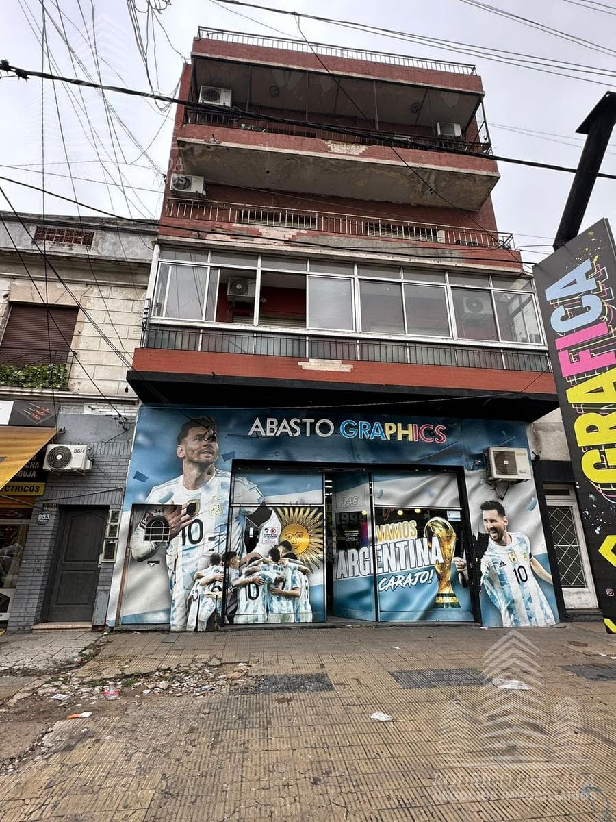 Spacious 3-room apartment with all utilities included! Will trade for a property in La Costa!