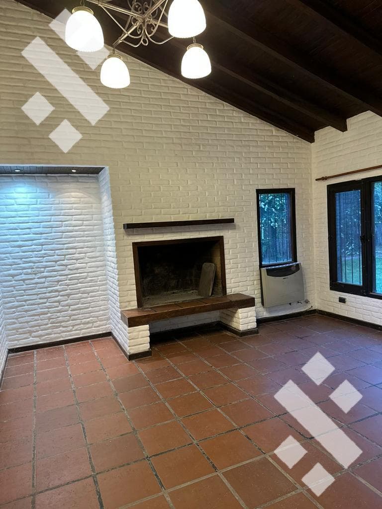 3-Bedroom House for Rent - Confluencia Rural, Neuquén