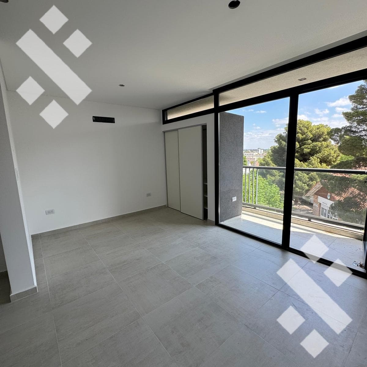 Studio Apartments for Sale in Downtown Neuquén - Tucumán Street, 400