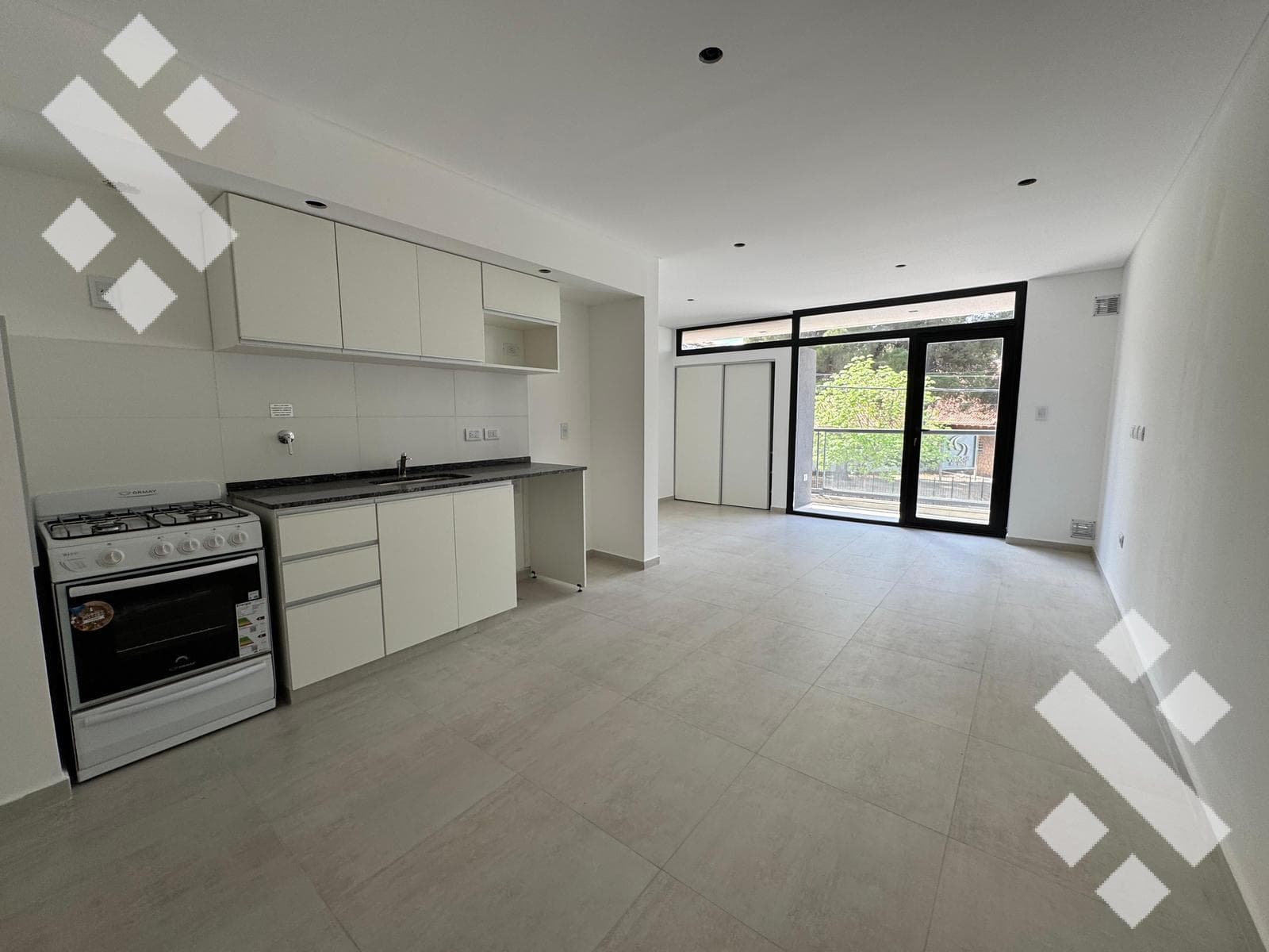 Studio Apartments for Sale in Downtown Neuquén - Tucumán Street, 400