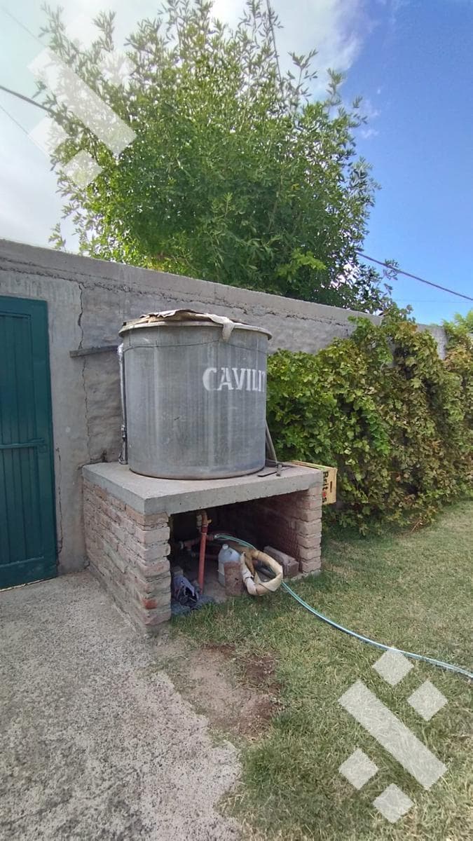 For Rent | 3-Bedroom House | Santa Genovena | Suitable for Commercial Use