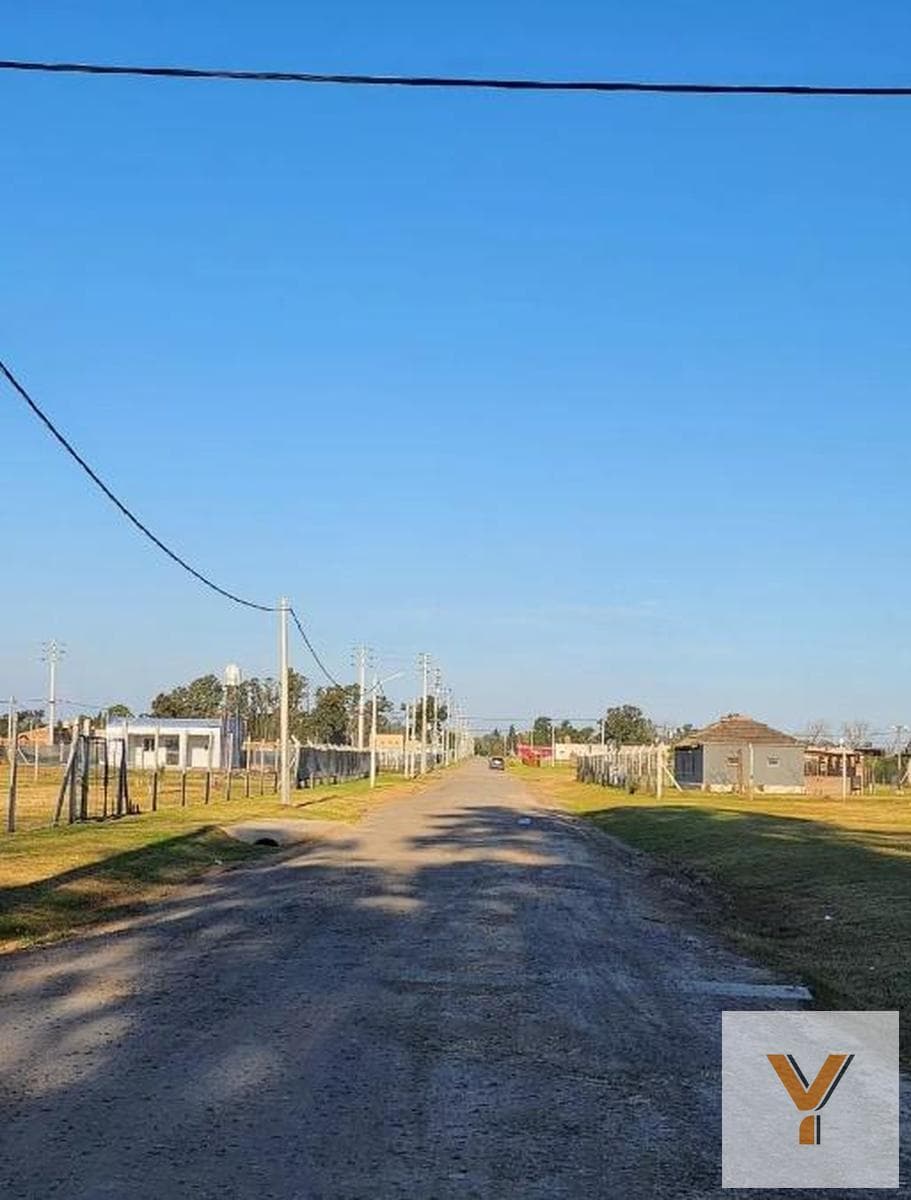 Land for Sale - 1,893 square meters - Exaltación de La Cruz