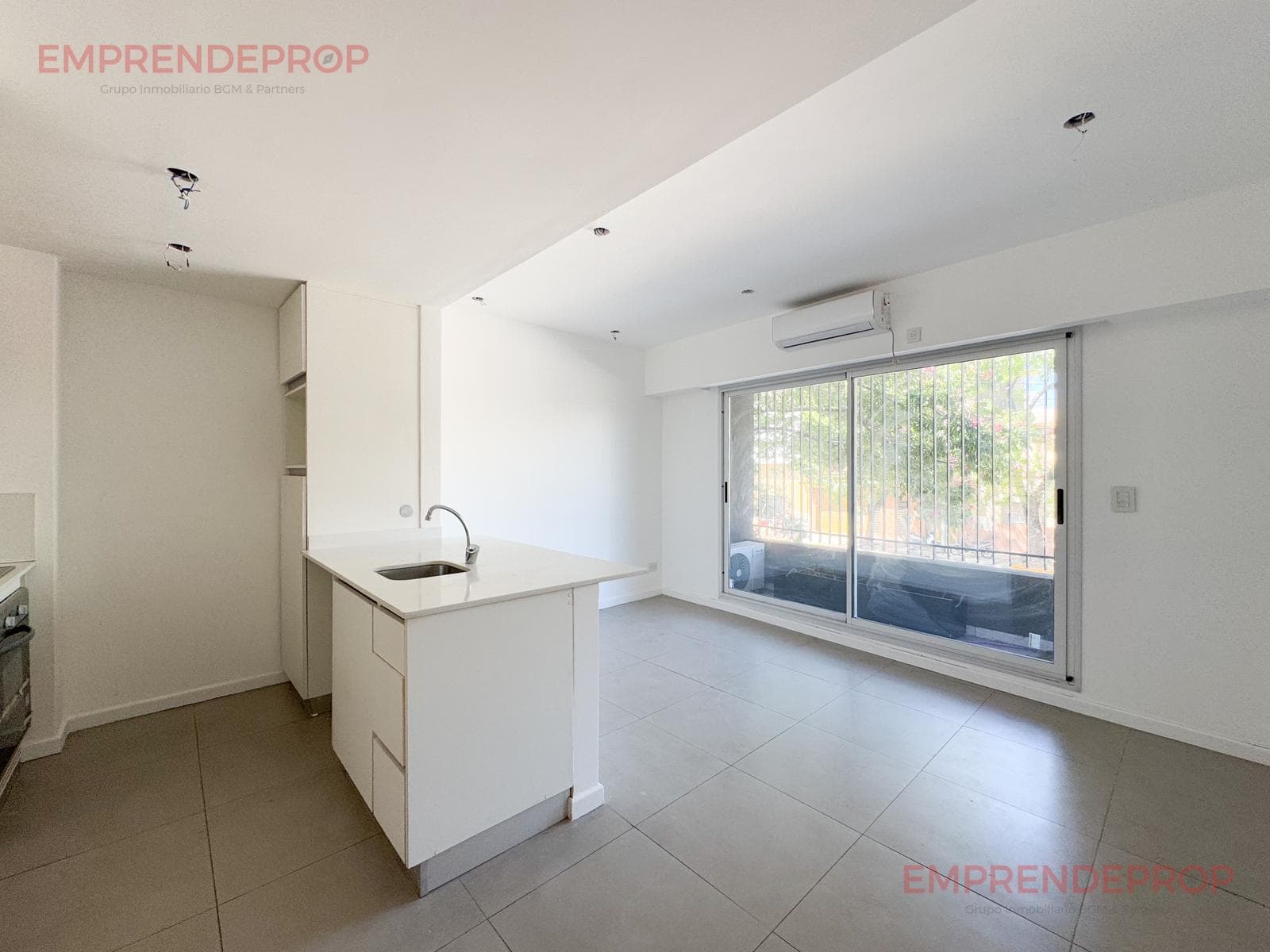 2 Ambientes en Chiclana al 3075 - 1er piso