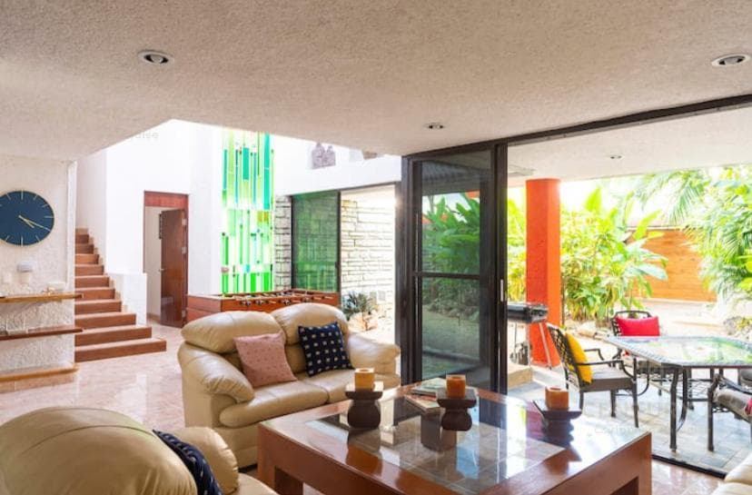 4-Bedroom House for Sale in Cancún | Near Puerto Cancún and the Hotel Zone | C3915