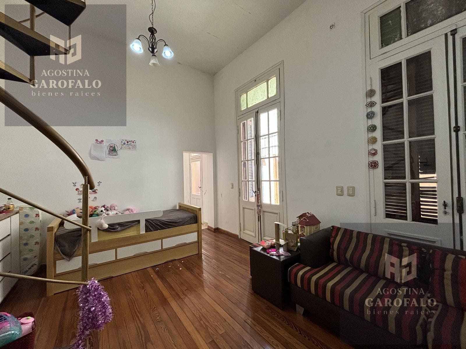 PRICE REDUCED: Bright 3-room penthouse for sale in Boedo with a patio and terrace; no maintenance fees