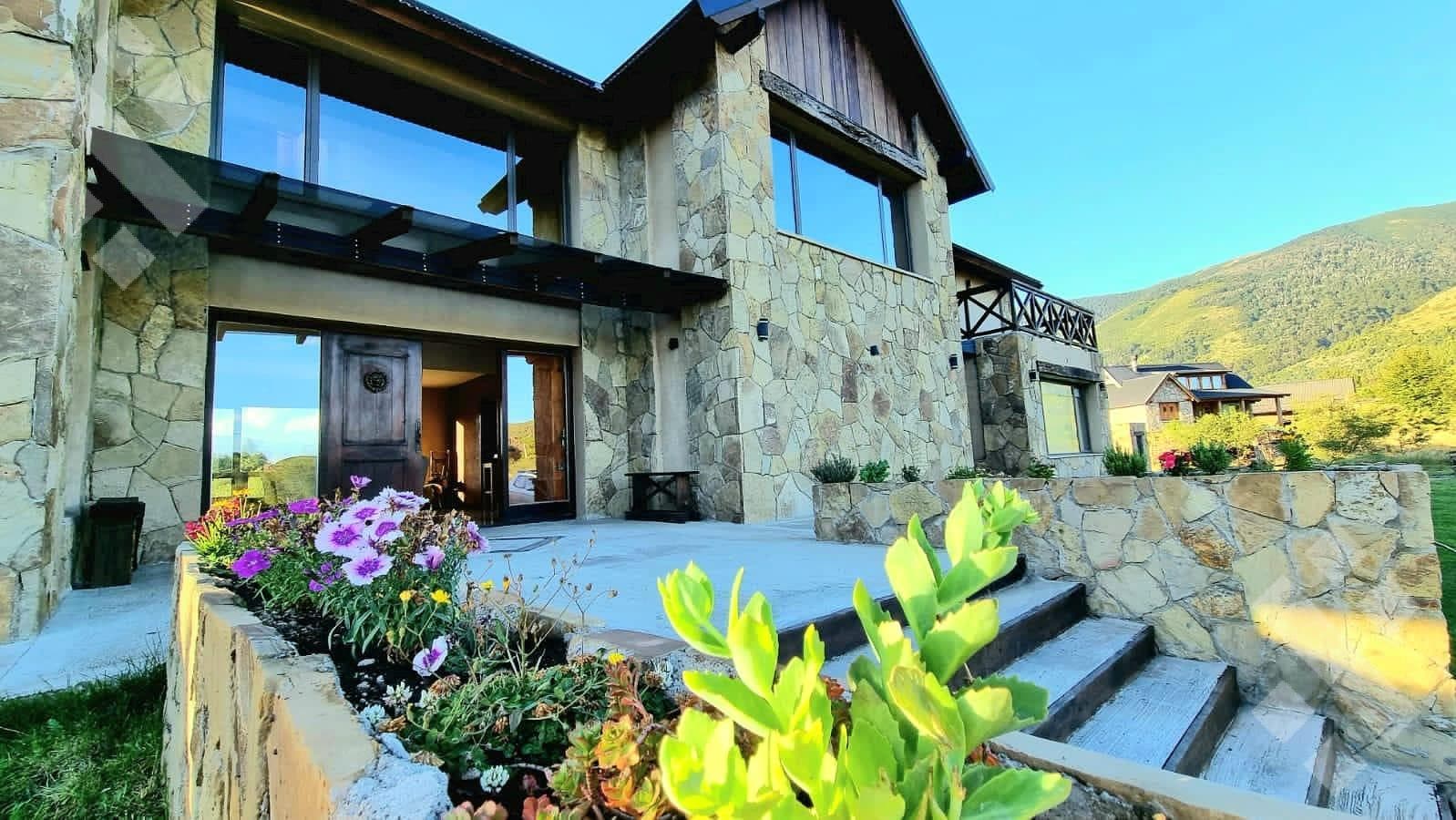 FOR SALE: HOUSE - Quilquihue - Lolog - San Martín de los Andes