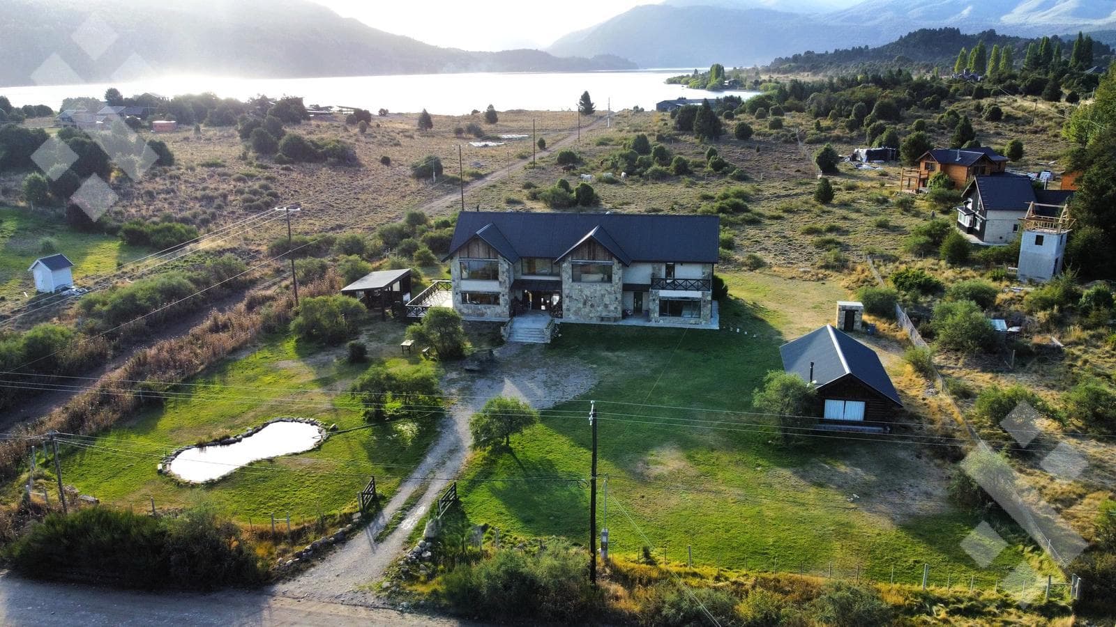 FOR SALE: HOUSE - Quilquihue - Lolog - San Martín de los Andes