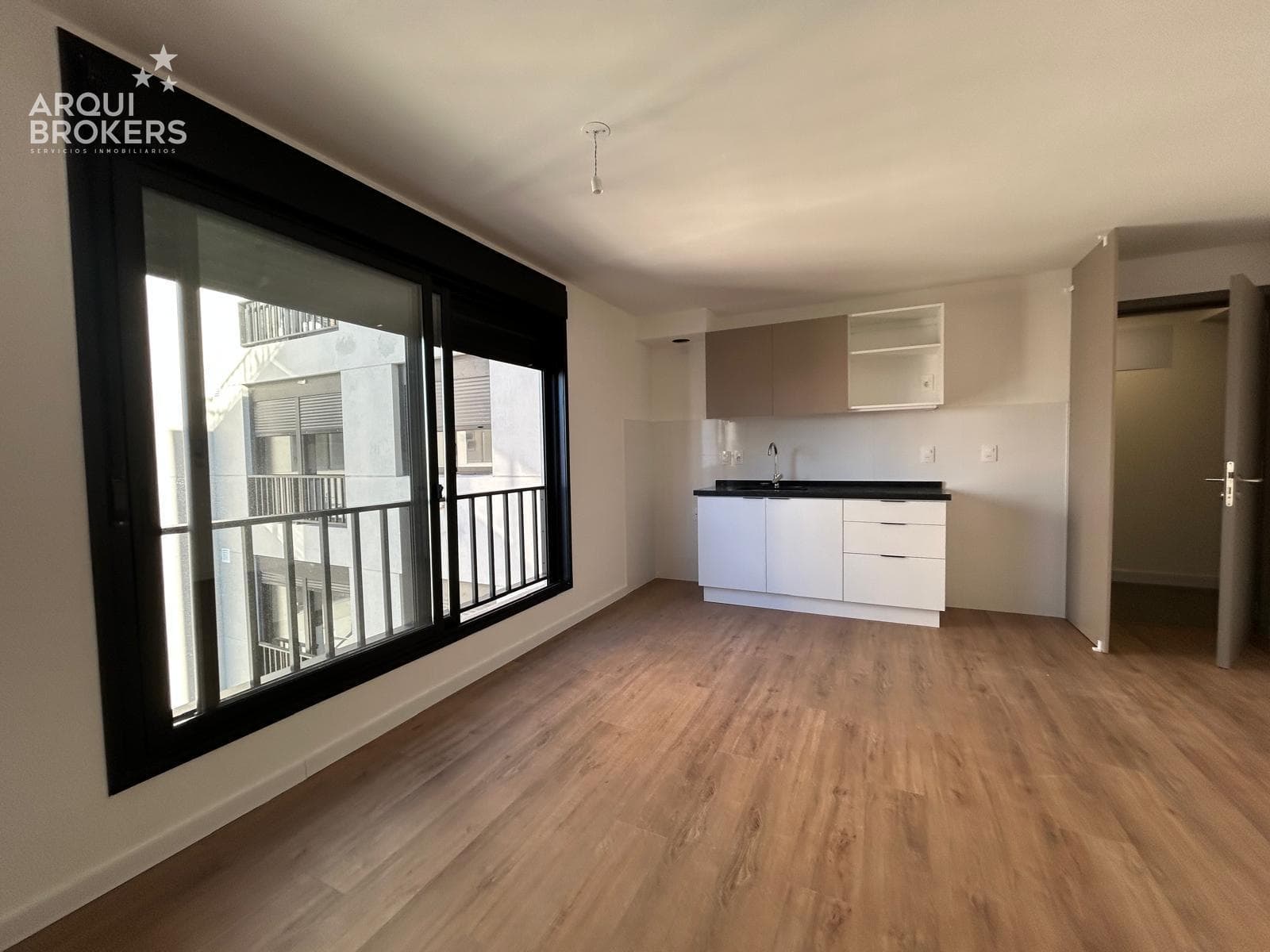 One-Bedroom Apartment for Rent in Cordón - 904