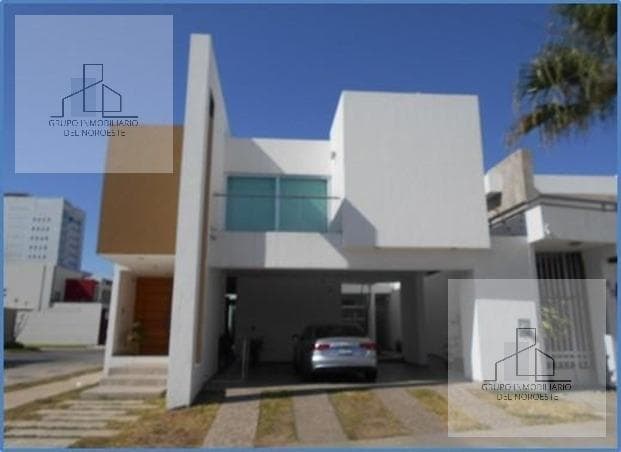 Vendo Casa en Desarrollo Urbano Tres Rios Culiacán