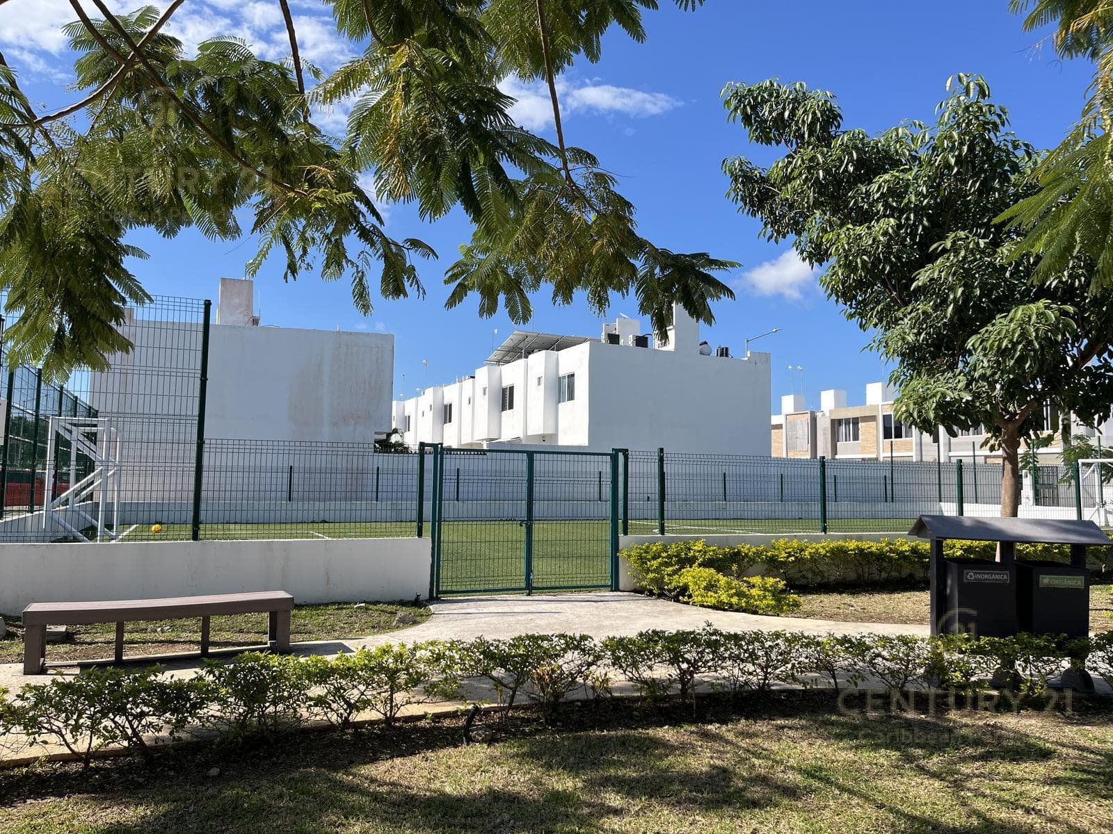 House for Annual Rent in Porto Alto Residencial, Playa del Carmen P4283