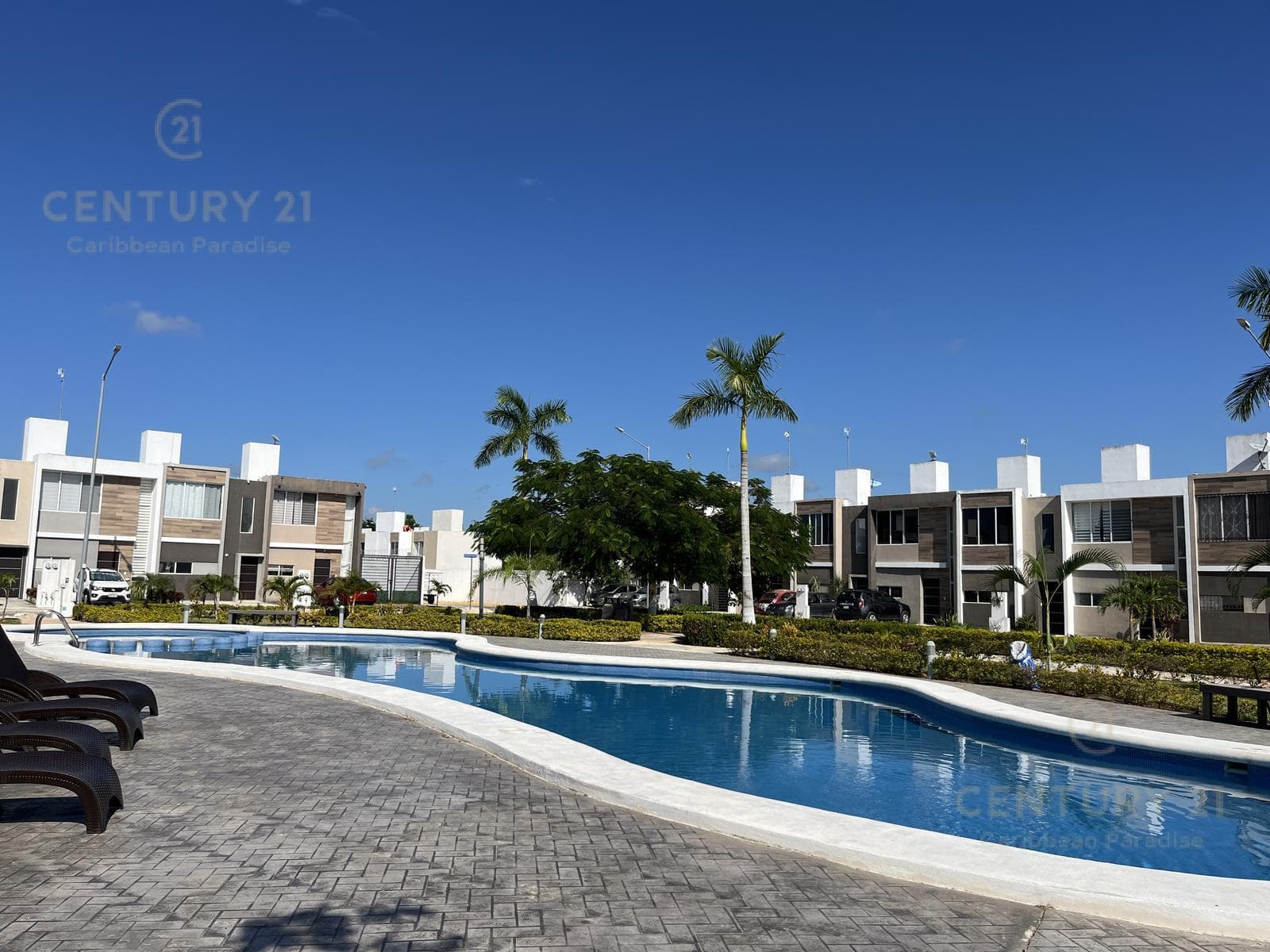 House for Annual Rent in Porto Alto Residencial, Playa del Carmen P4283