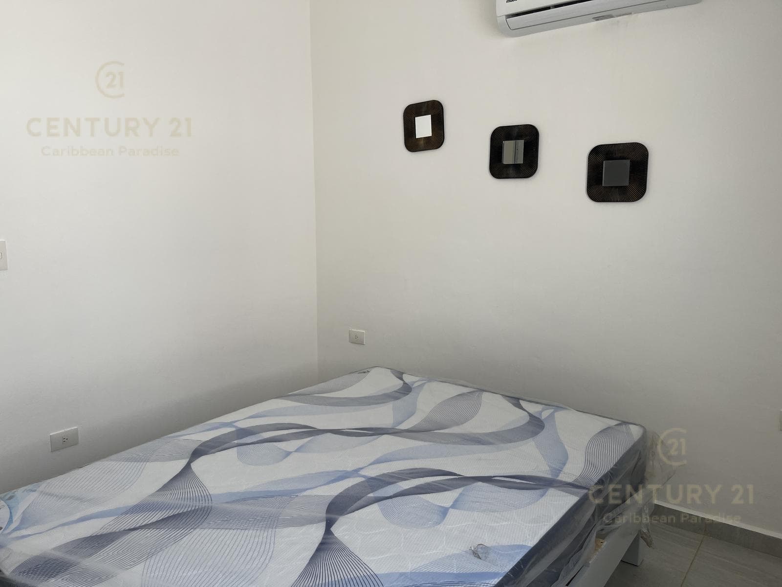 House for Annual Rent in Porto Alto Residencial, Playa del Carmen P4283