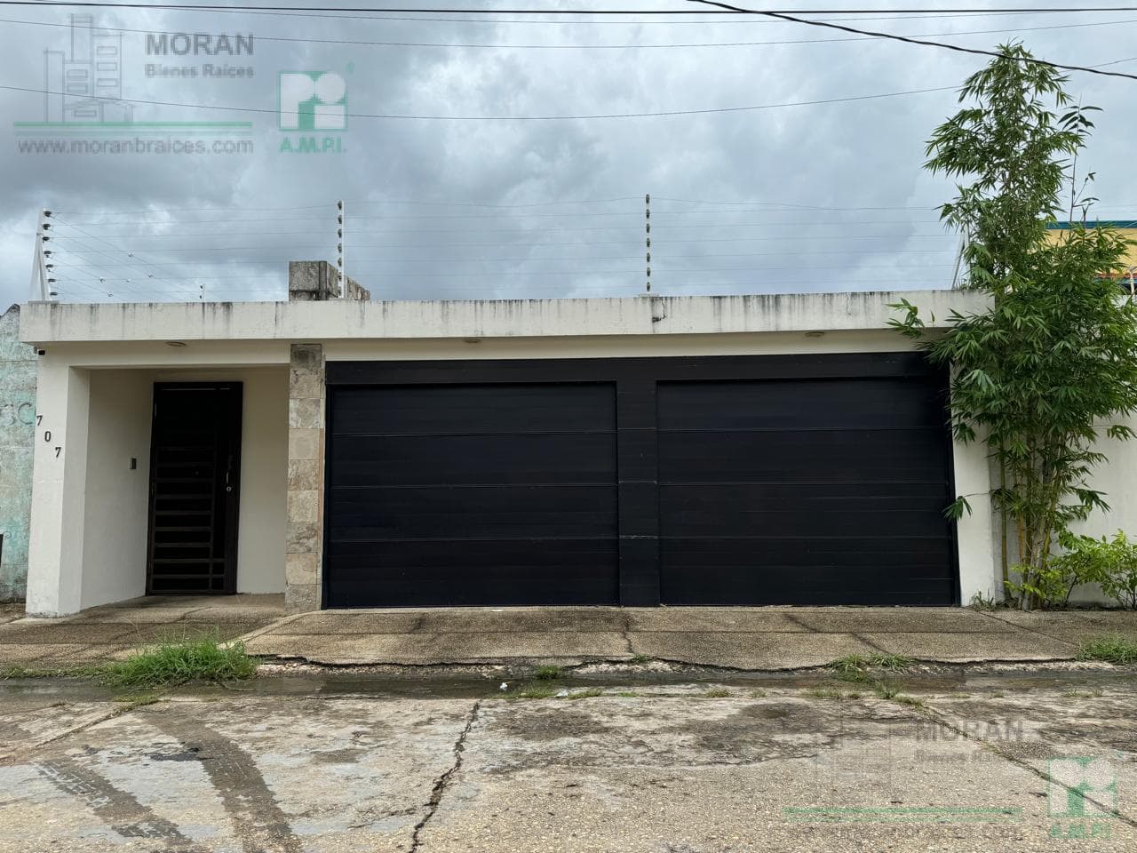 Single-story house for sale in Colonia Petrolera, Coatzacoalcos, Ver.