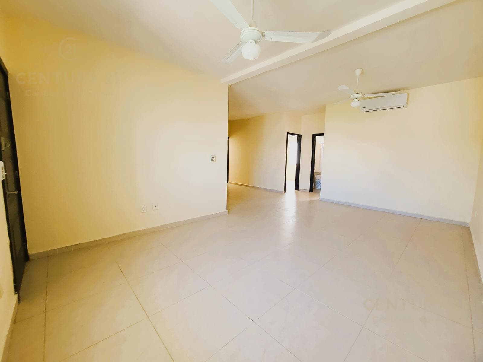 Unfurnished Apartment for Rent in Selvanova Coto 7, Playa del Carmen P4292