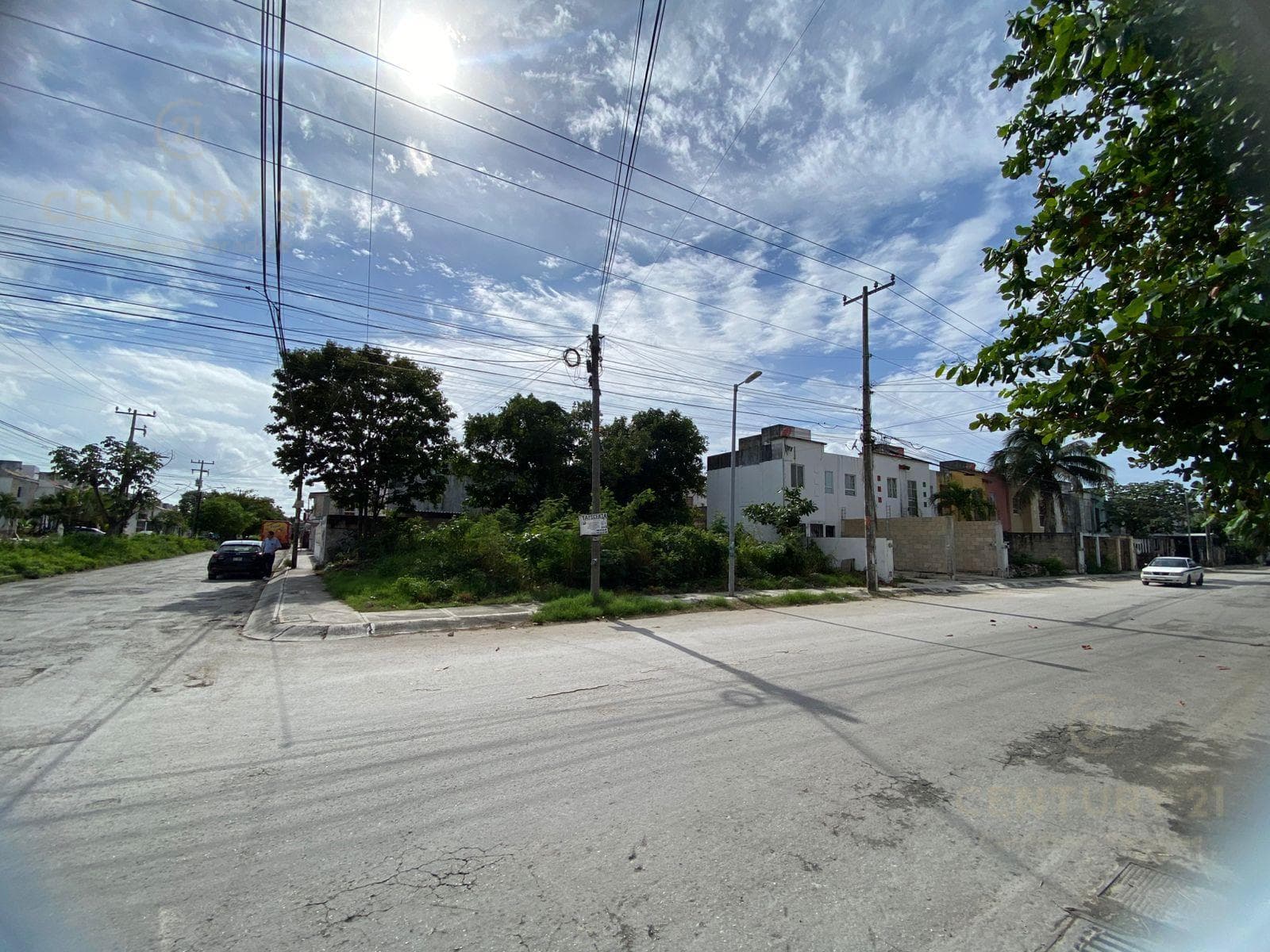 Lot for Sale on the corner of Niños Heroes Ave. and 137th Ave., Monte Real Subdivision, C3943