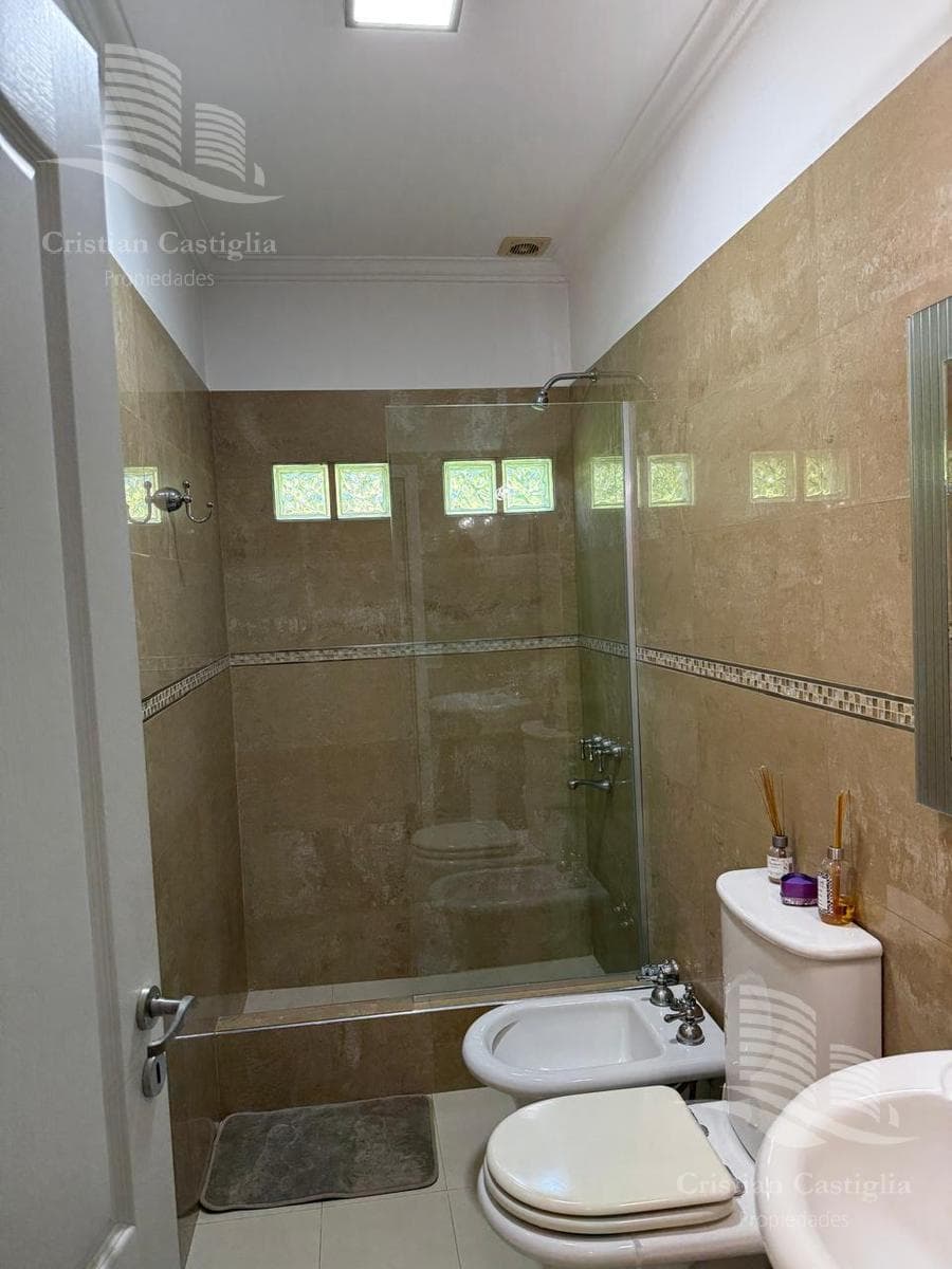 House for Sale in Cesar Diaz