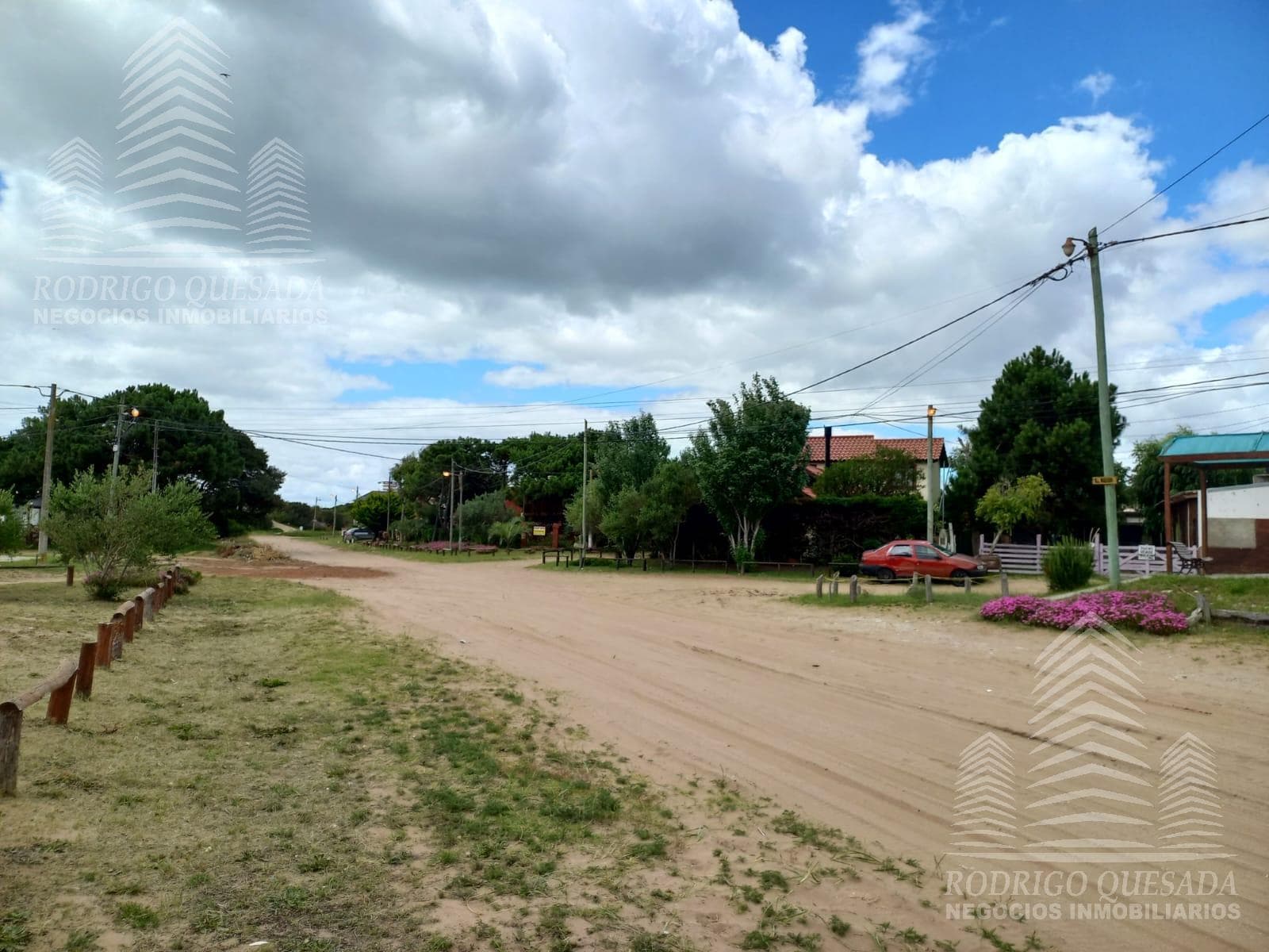 Beautiful Chalet Cabin on a 500m² lot, just a few meters from the ocean!! Nueva Atlantis. OPPORTUNITY !!!!!