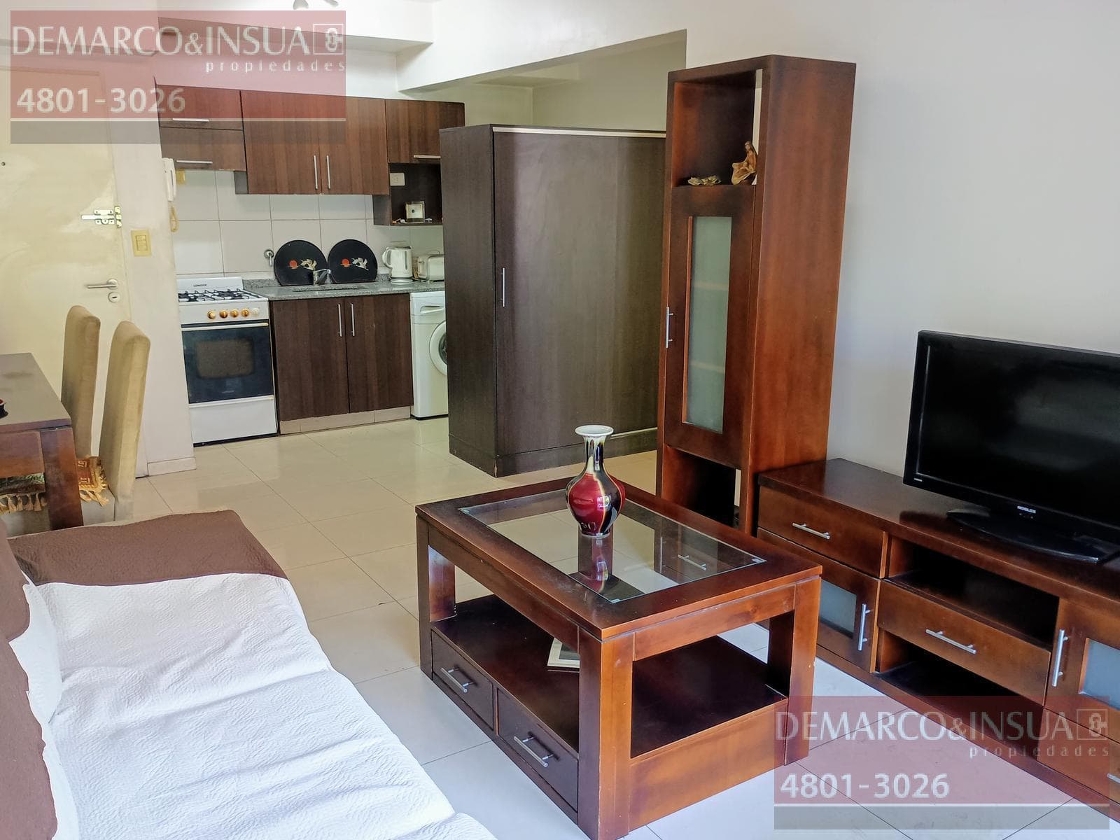 2-Bedroom Apartment for Sale with Balcony and Garage in San Cristóbal