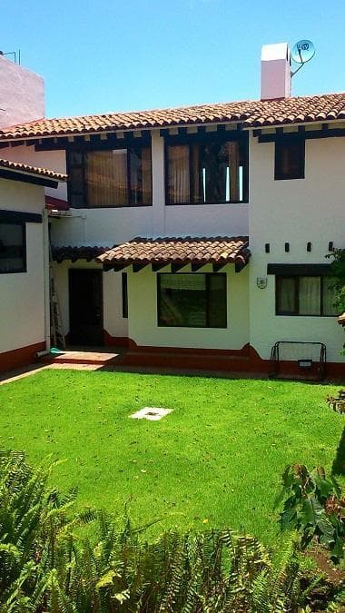 HOUSE IN THE TOWN OF VALLE BRAVO - (4)