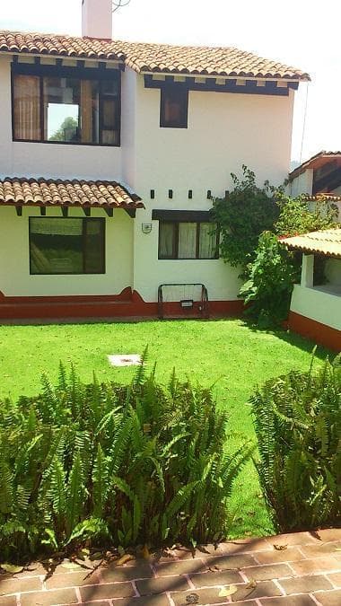 HOUSE IN THE TOWN OF VALLE BRAVO - (4)