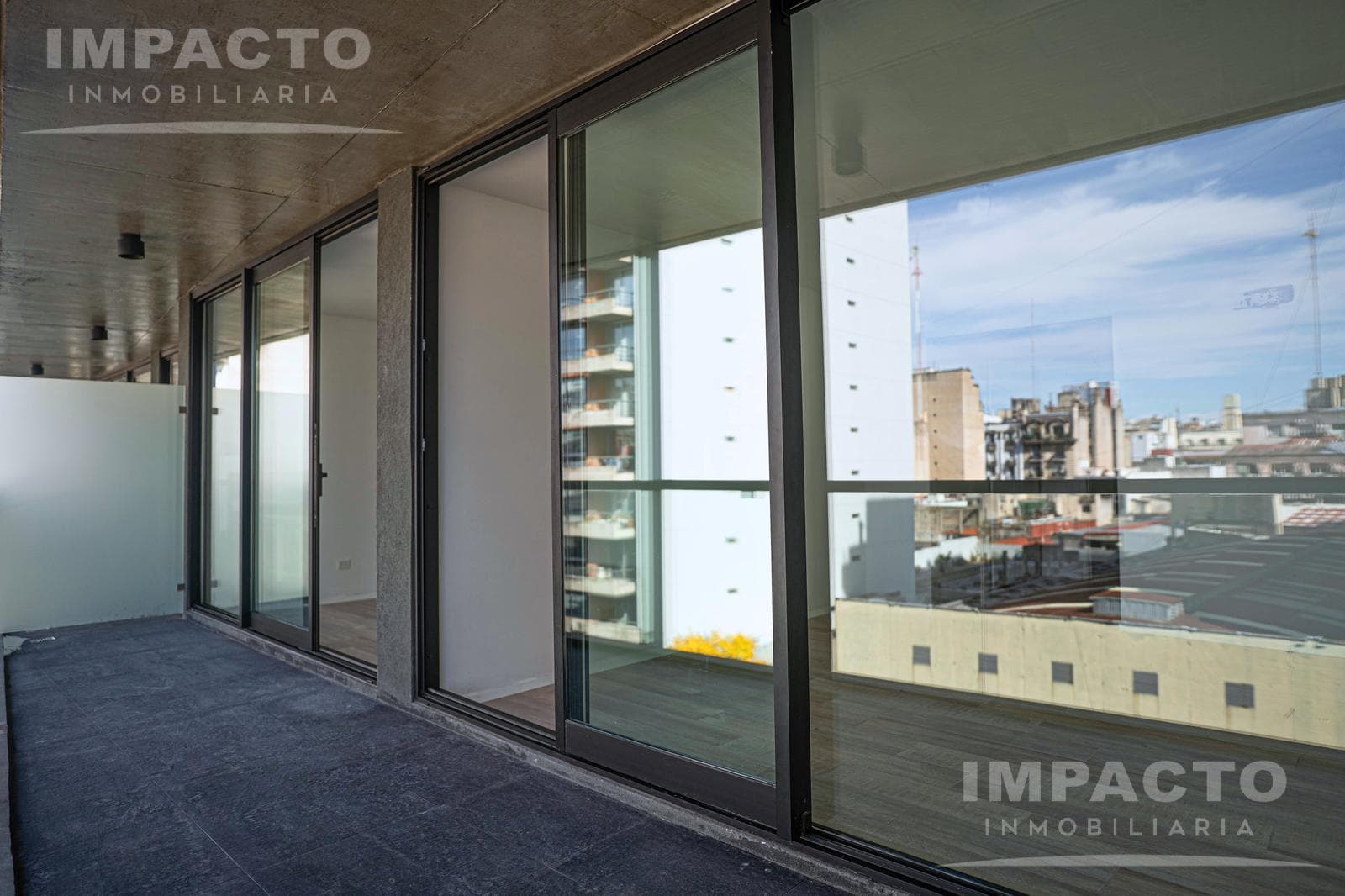 Brand-new 2-room apartment for sale in Buenos Aires - Ideal for professionals