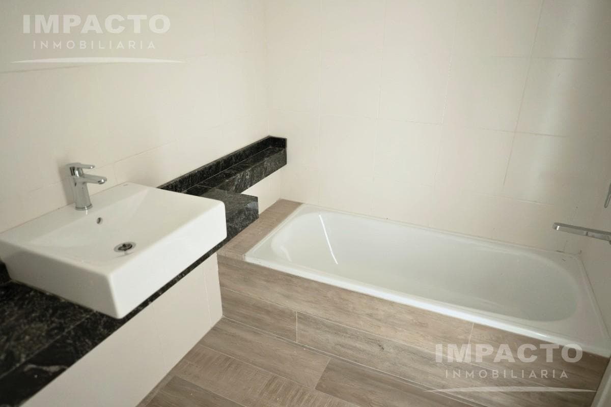 Brand-new 2-room apartment for sale in Buenos Aires - Ideal for professionals