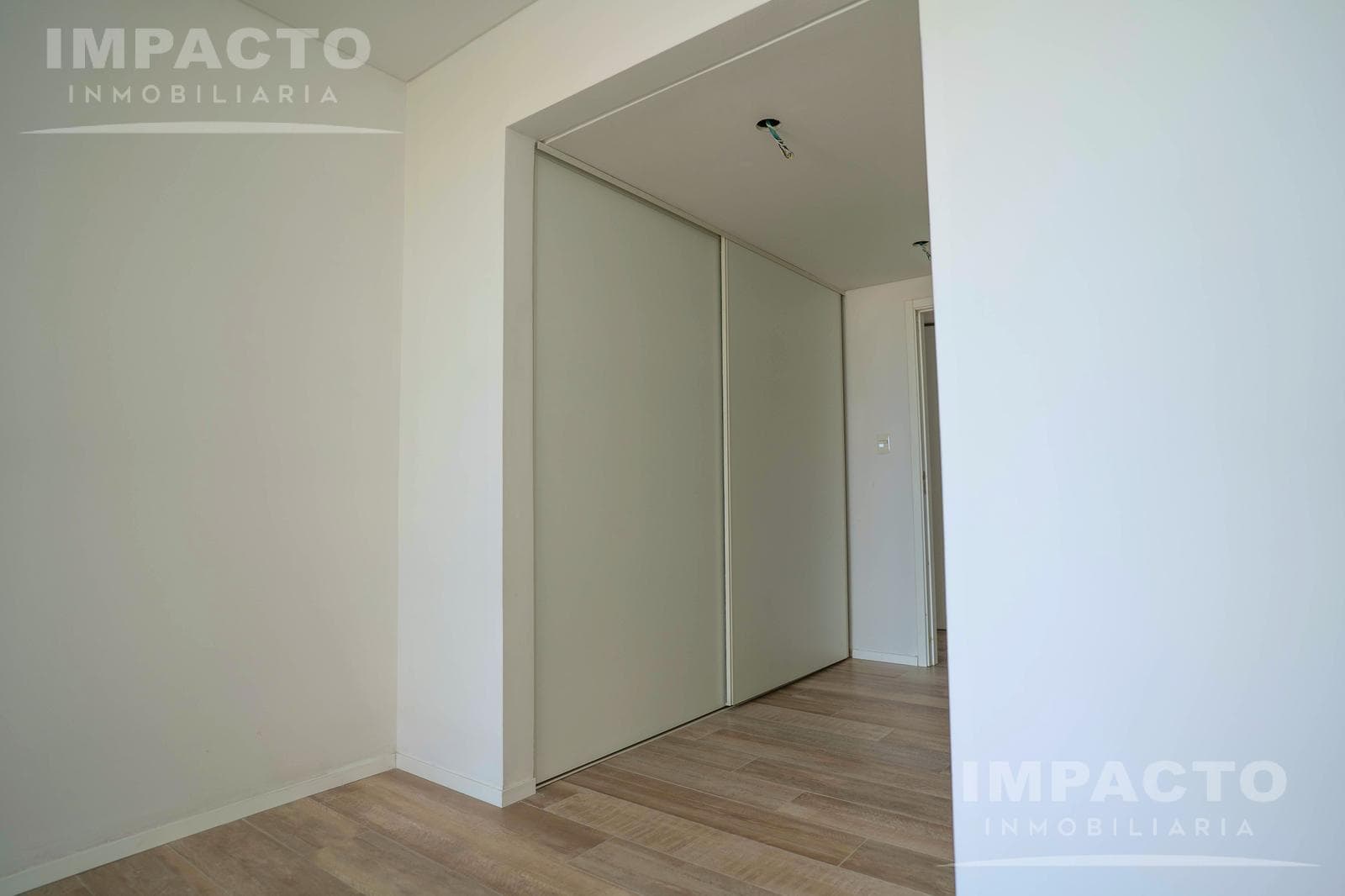 Brand-new 2-room apartment for sale in Buenos Aires - Ideal for professionals