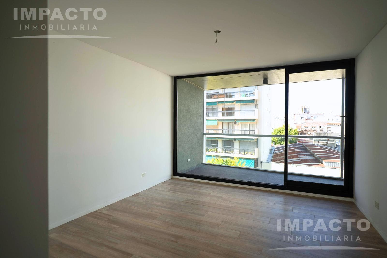 Brand-new 2-room apartment for sale in Buenos Aires - Ideal for professionals