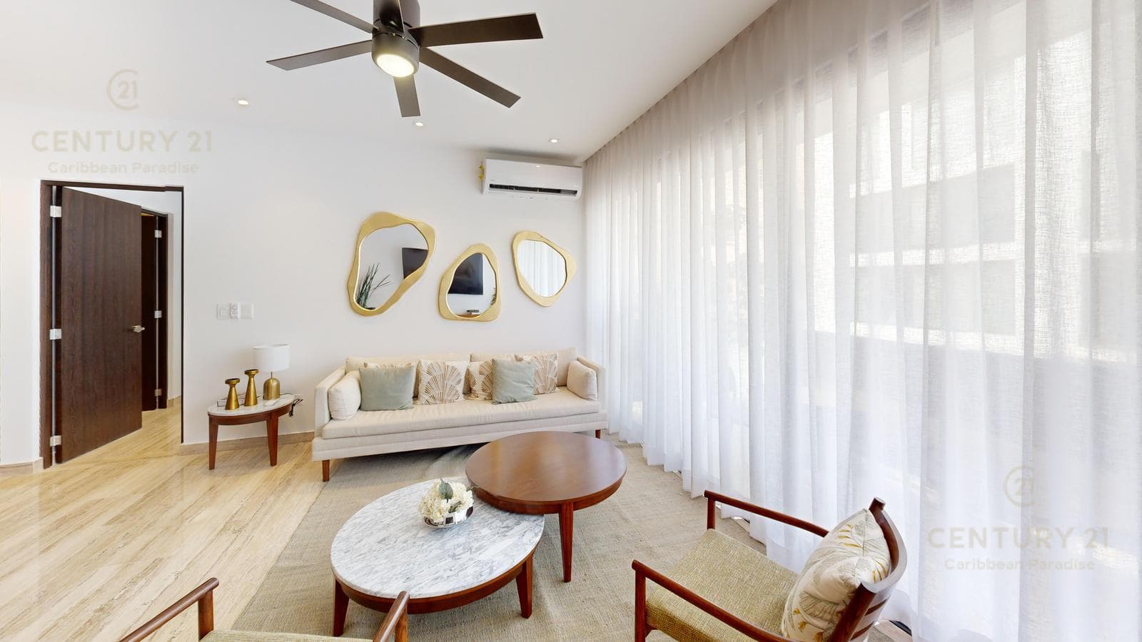 2-Bedroom Apartment on Av. 25 Norte in Playa del Carmen P4300