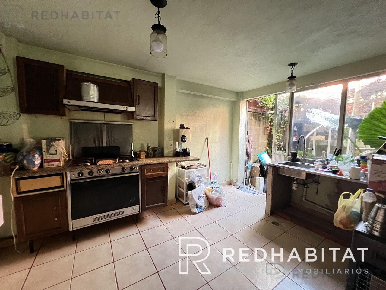 House in a condominium complex at EXHACIENDA COAPA