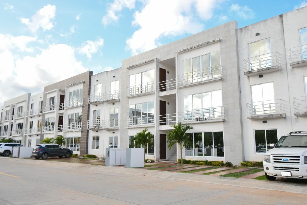 Apartment for Sale in Izamal Residencial Cancun
