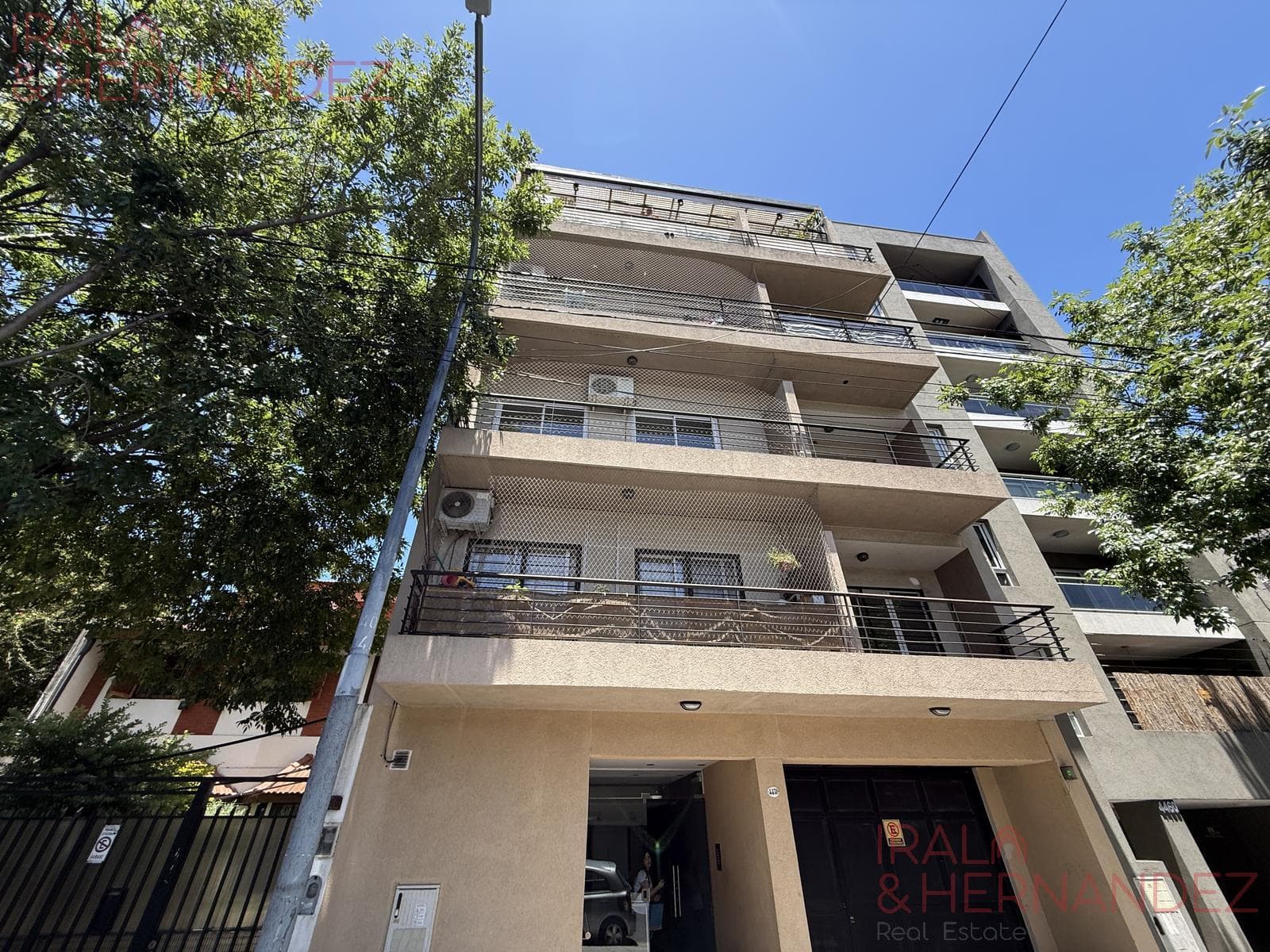 Apartment for rent with a large balcony