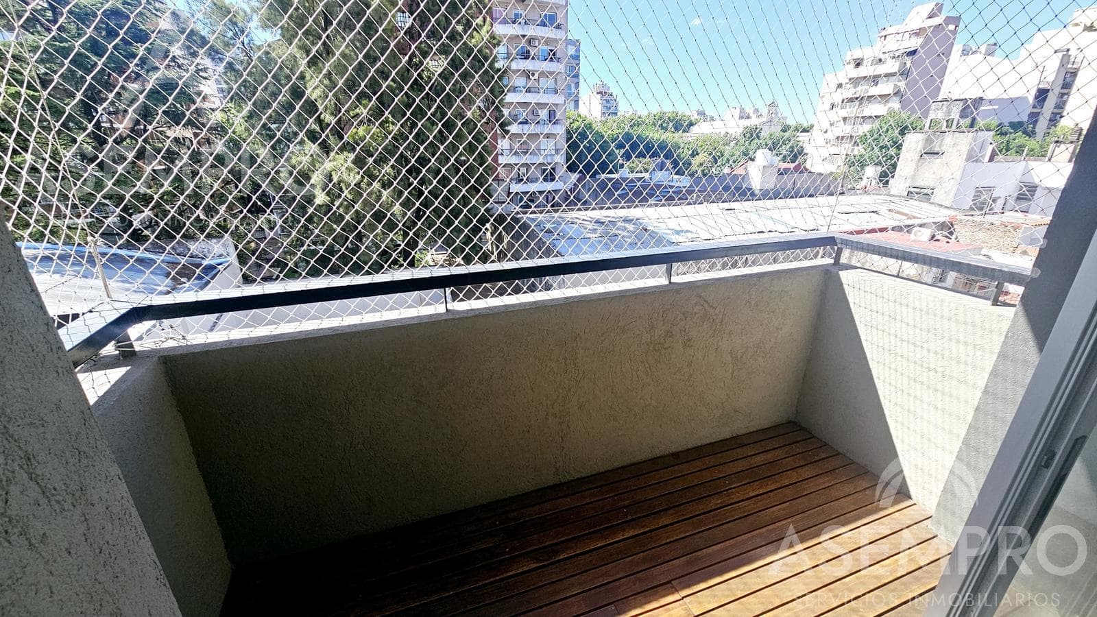 Spacious Studio Apartment for Rent - V Pueyrredon