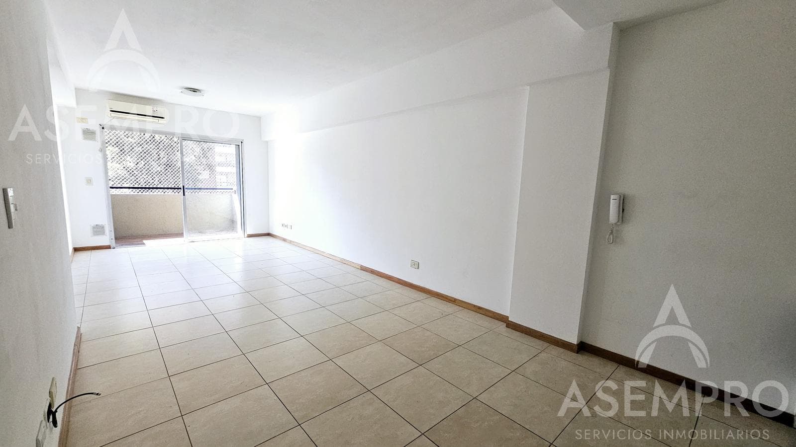 Spacious Studio Apartment for Rent - V Pueyrredon