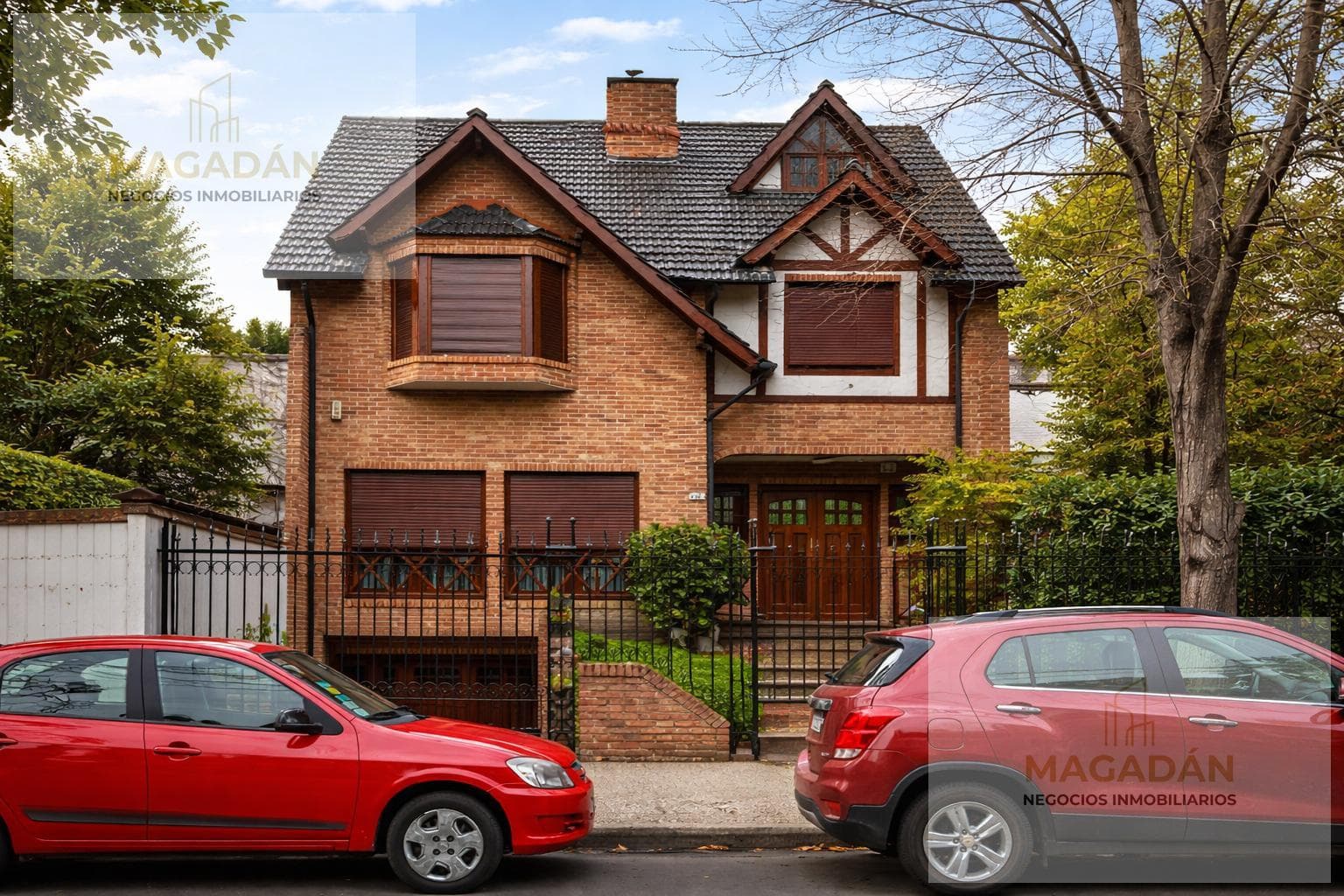 FOR SALE—4-room house in Villa Sarmiento—qualifies for financing—will accept trade-in