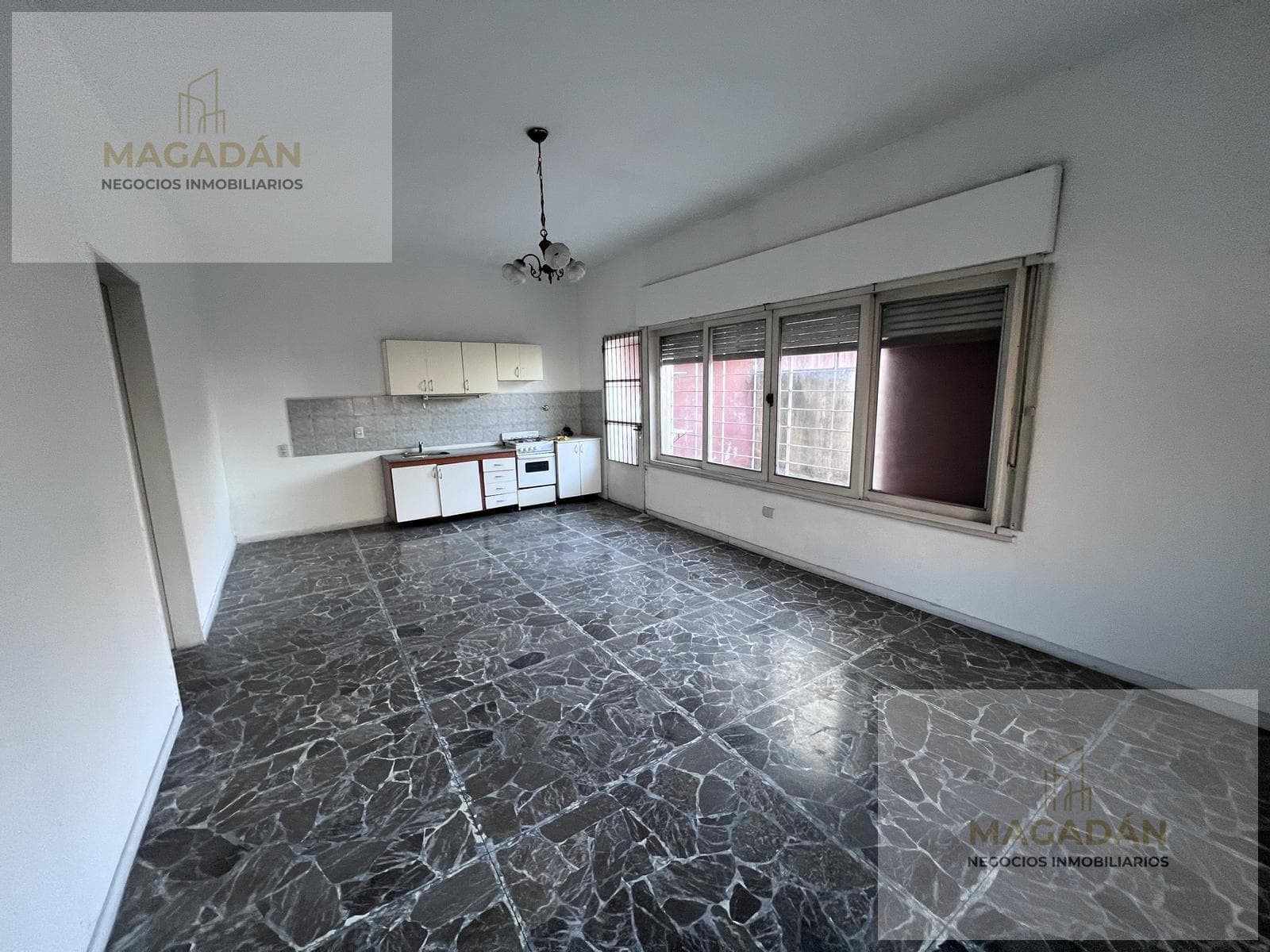 For Sale - 2-room apartment in Ciudadela