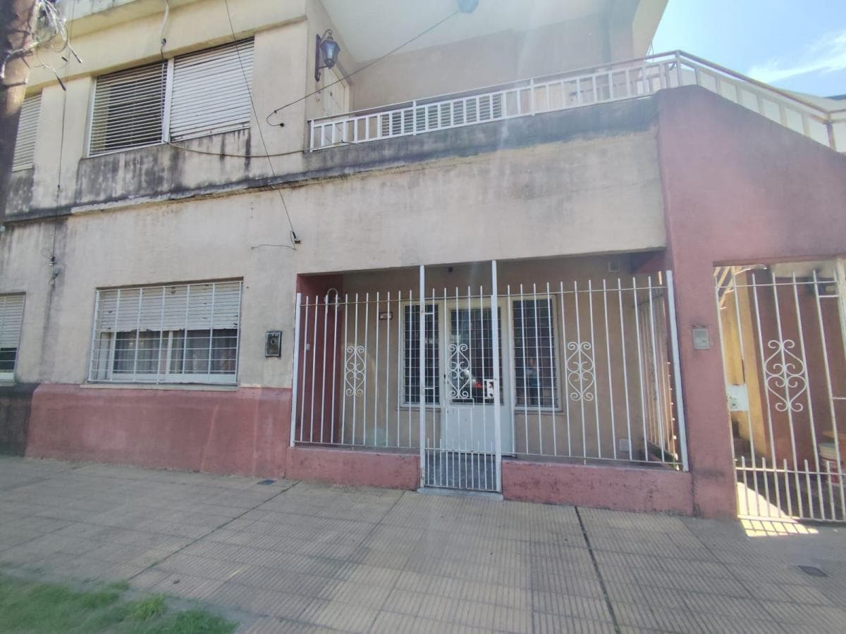 For Sale - 2-room apartment in Ciudadela