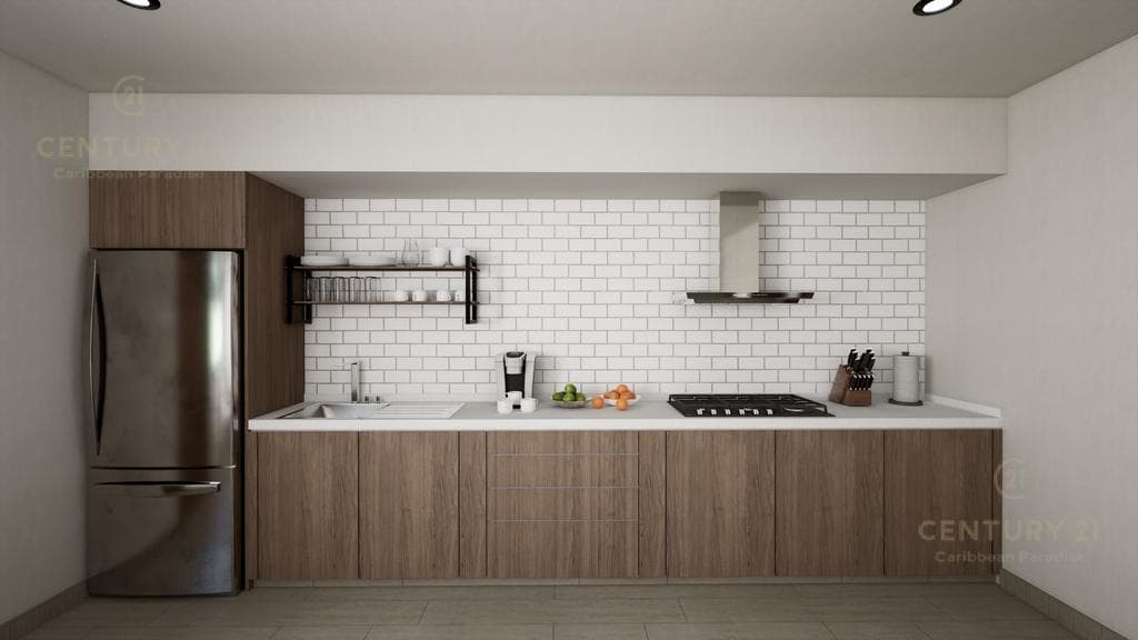Exclusive apartment just steps from the ocean and 5th Avenue P4303